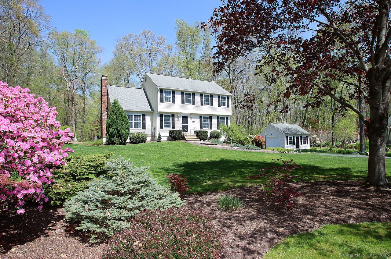68 White Cedar, Madison, Connecticut 06443