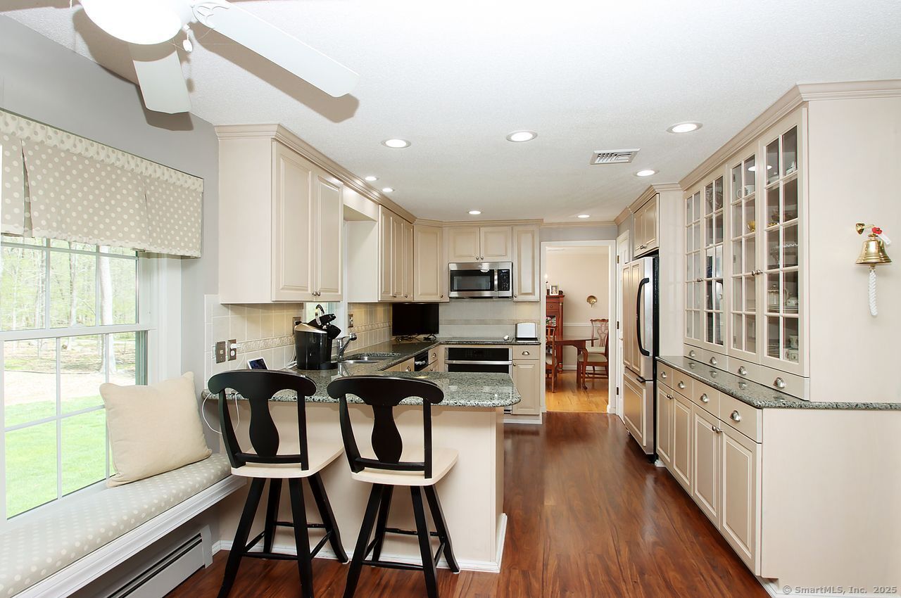 68 White Cedar, Madison, Connecticut 06443
