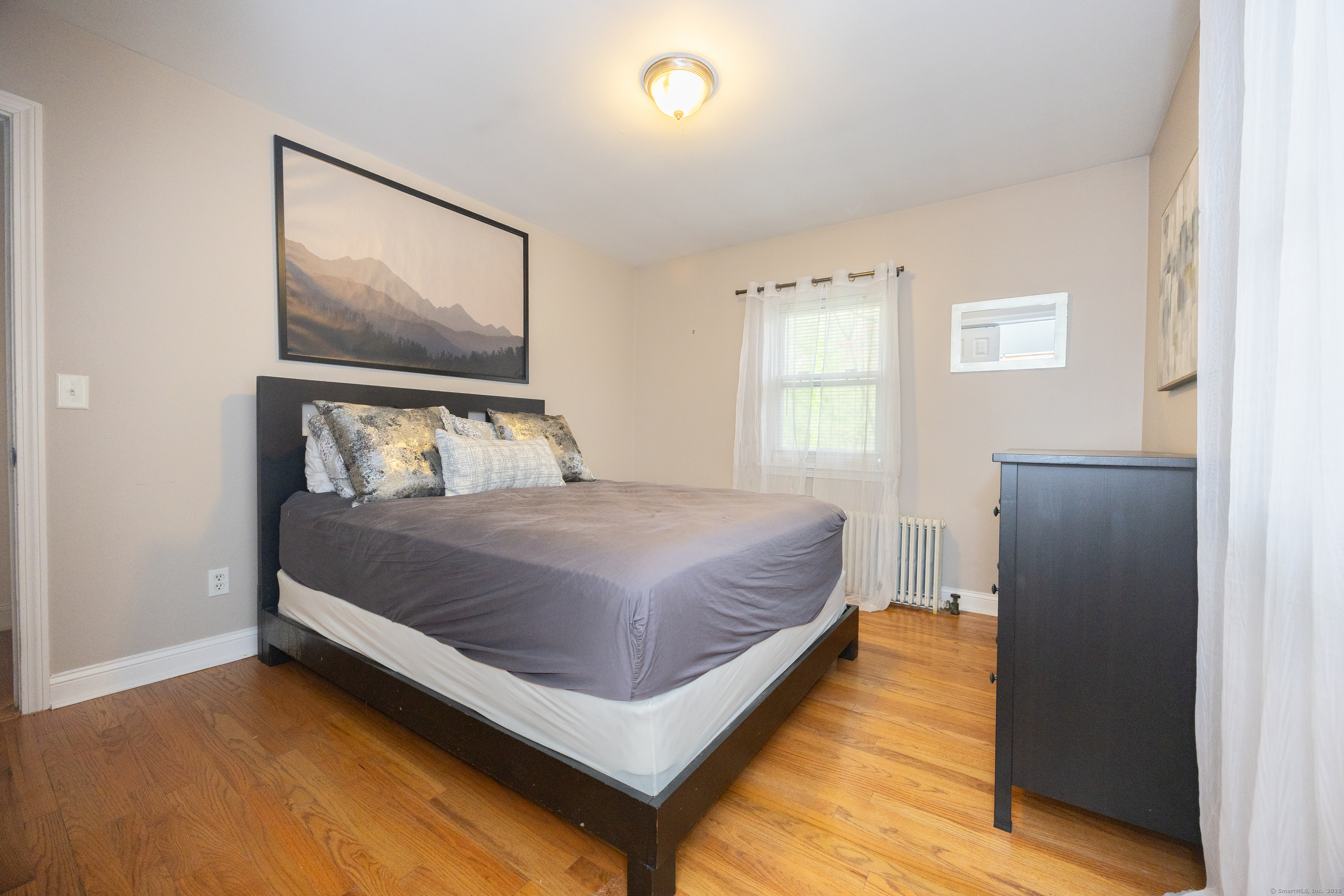 456 Painter, West Haven, Connecticut 06516