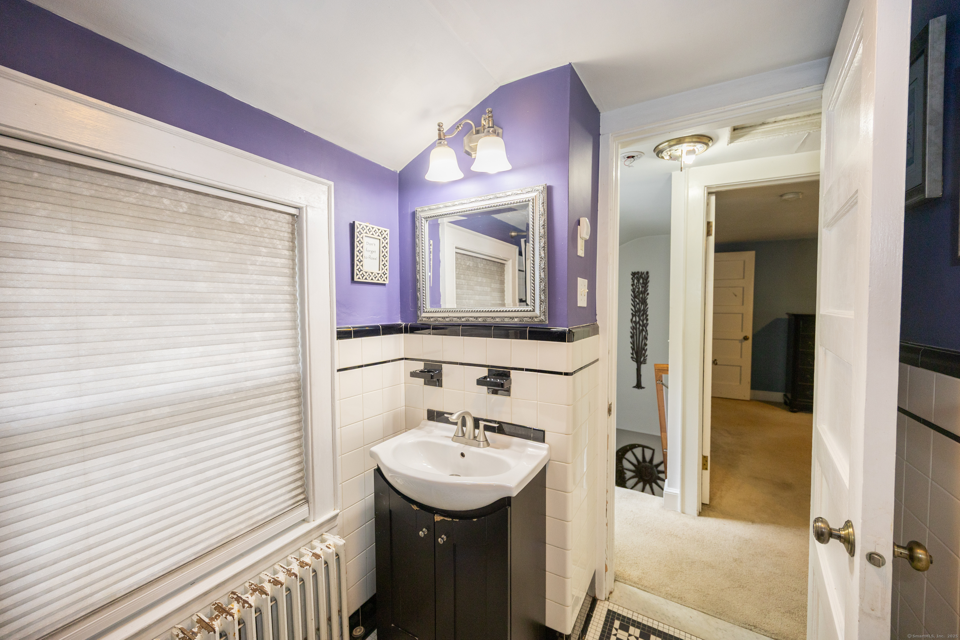 456 Painter, West Haven, Connecticut 06516