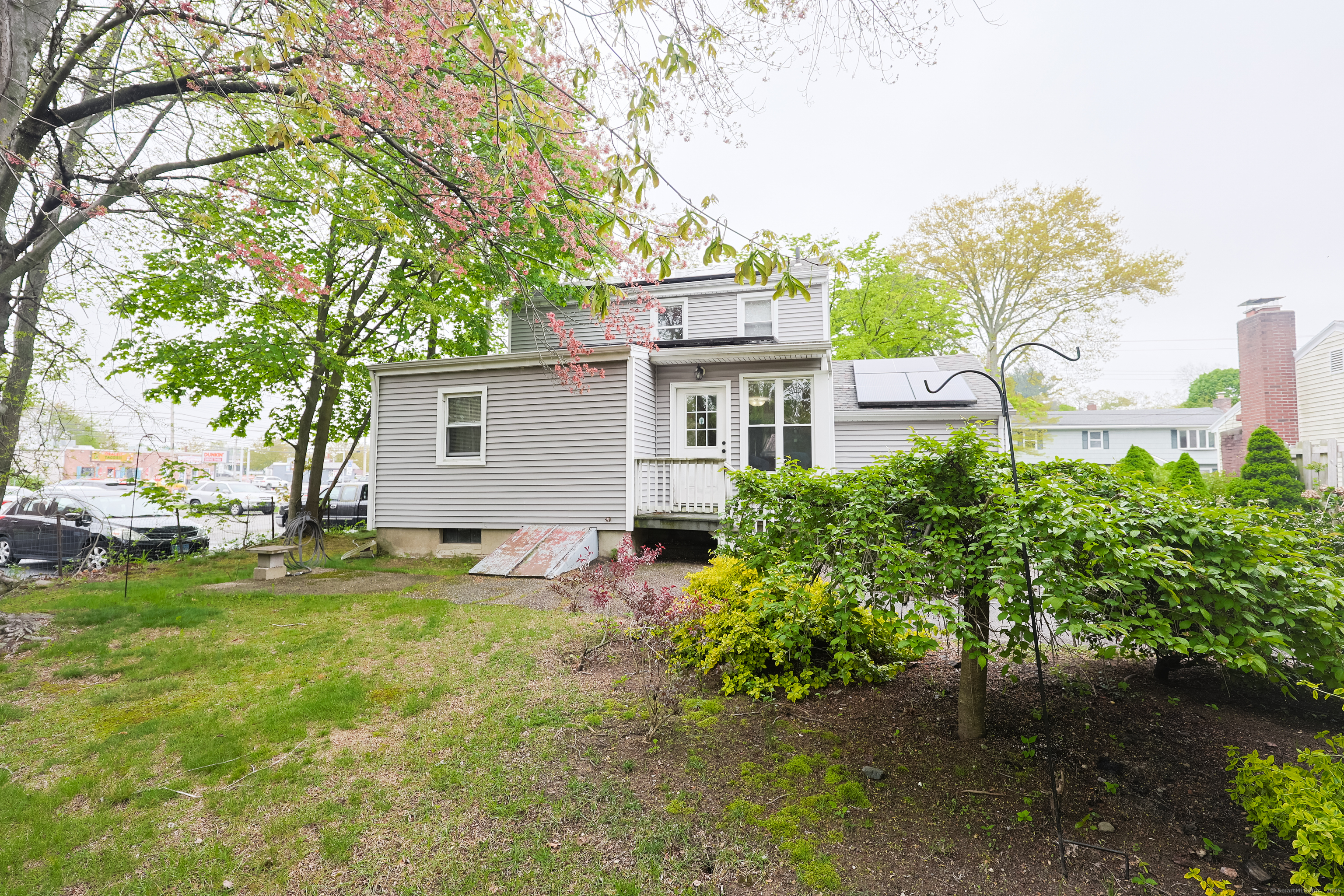 456 Painter, West Haven, Connecticut 06516