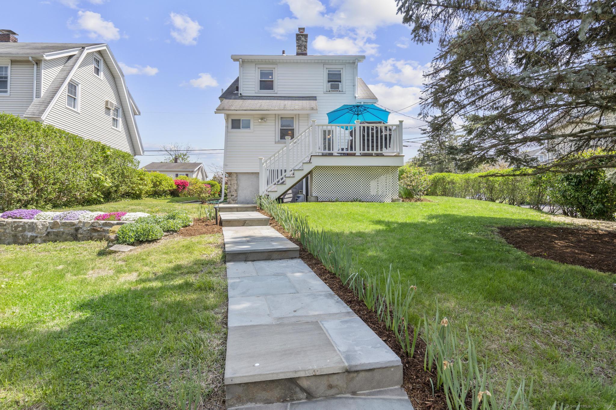 83 Center, Stamford, Connecticut 06906