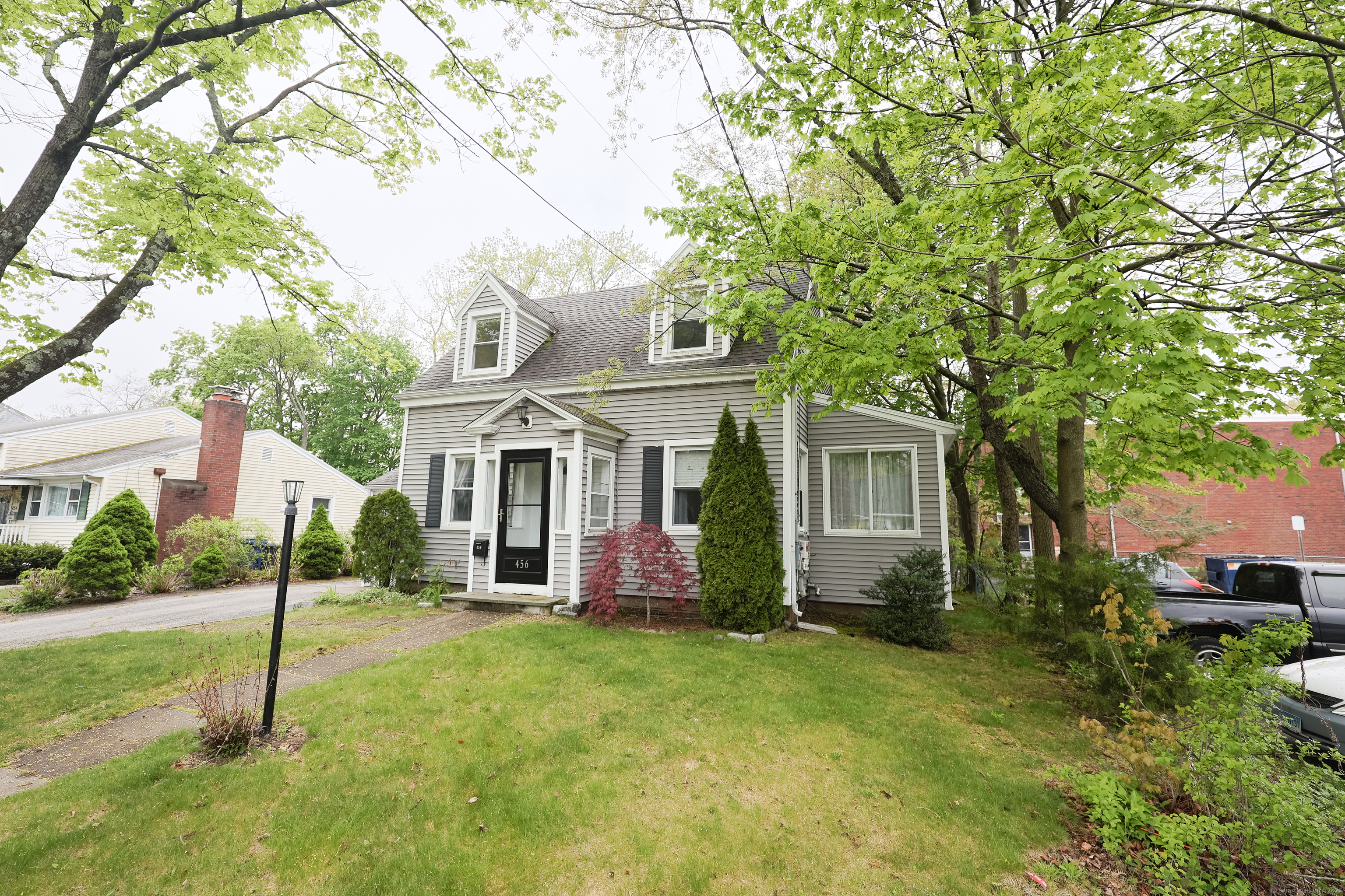 456 Painter, West Haven, Connecticut 06516