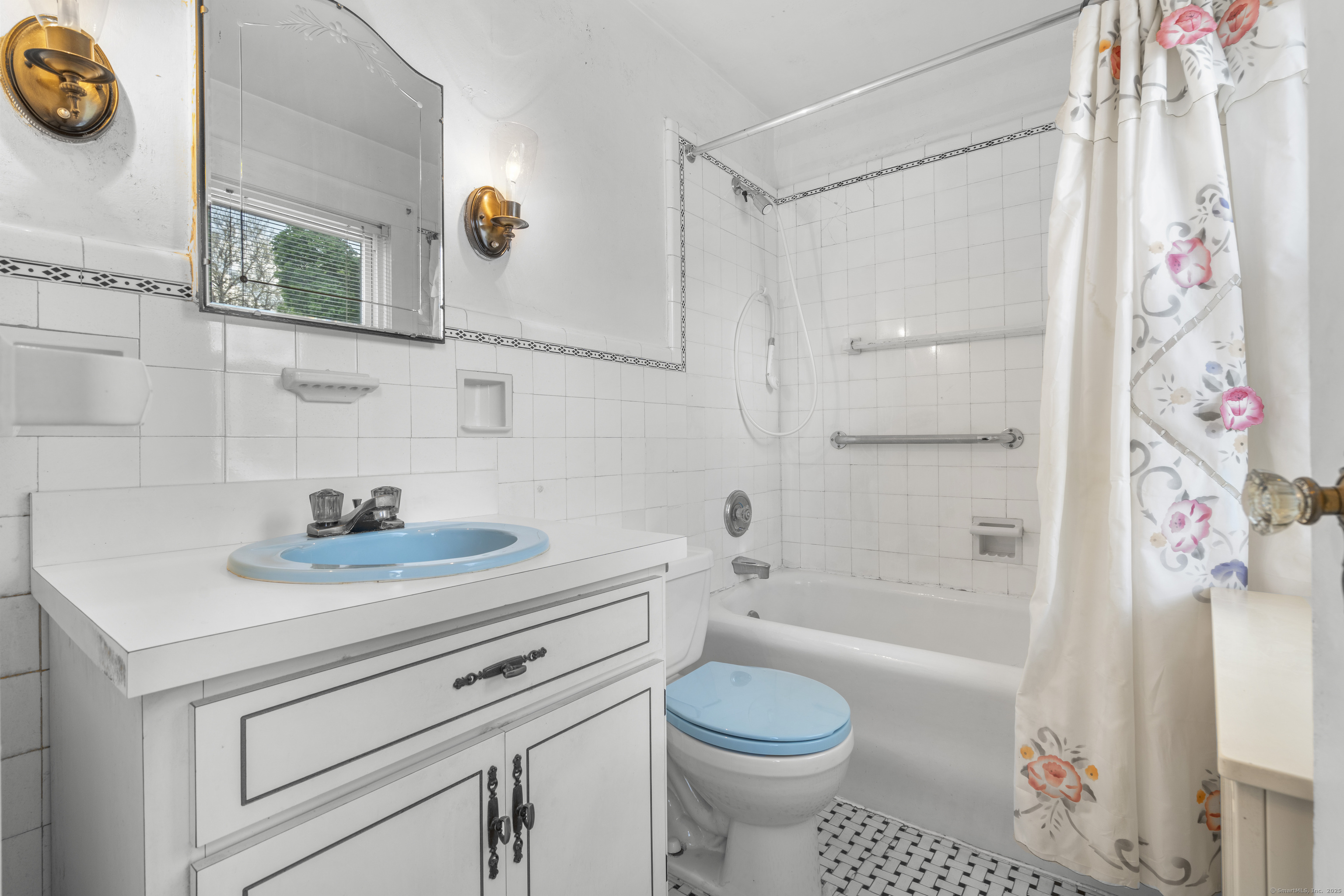 90 Culloden, Stamford, Connecticut 06902