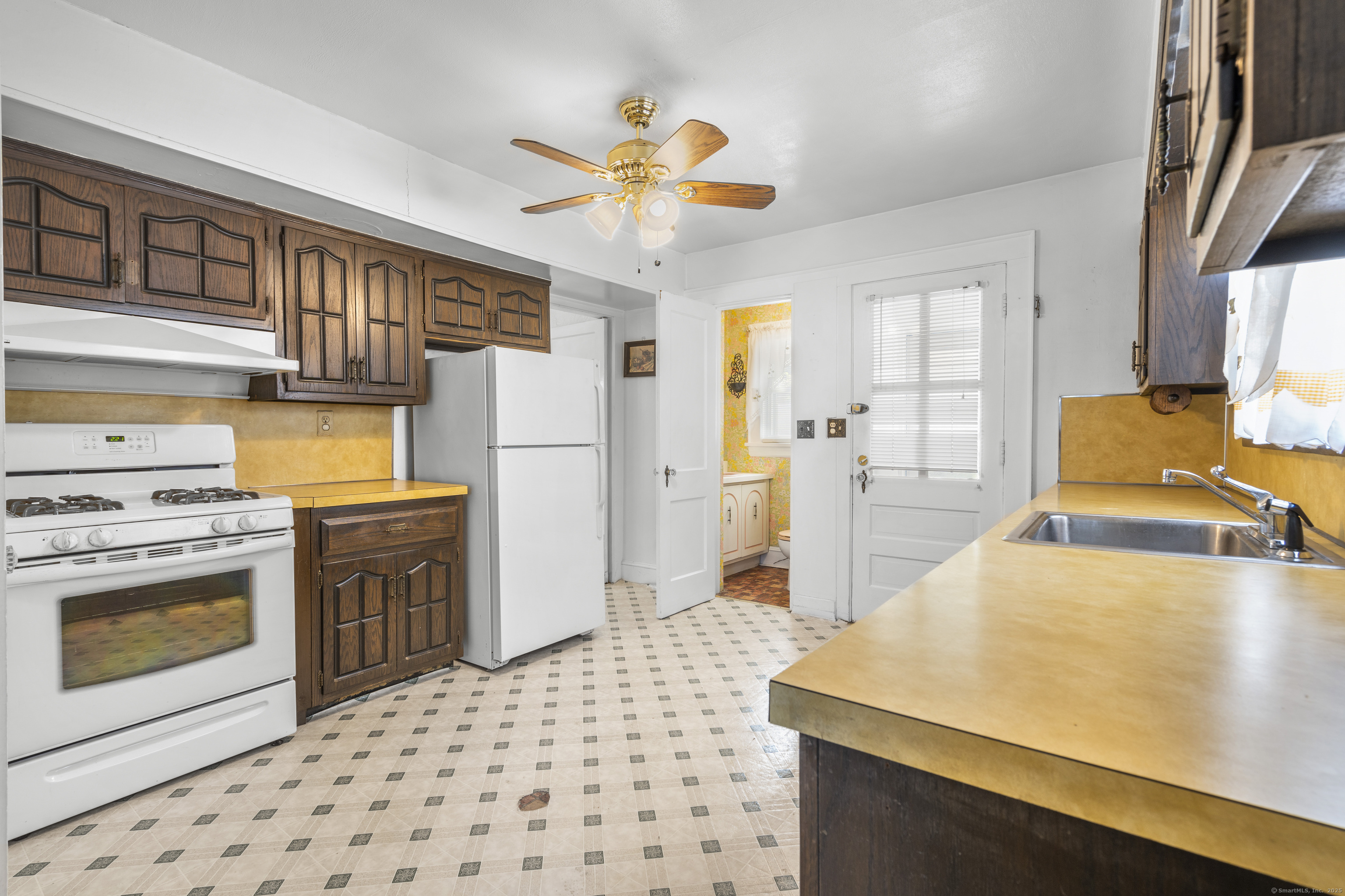 90 Culloden, Stamford, Connecticut 06902