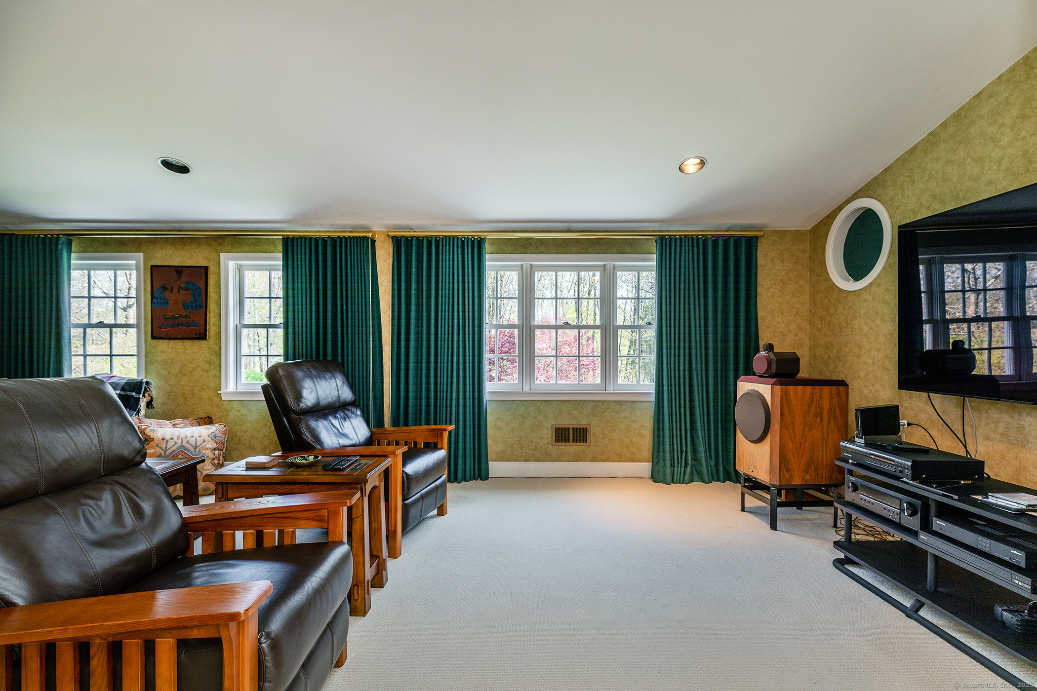39 Fern, Litchfield, Connecticut 06759