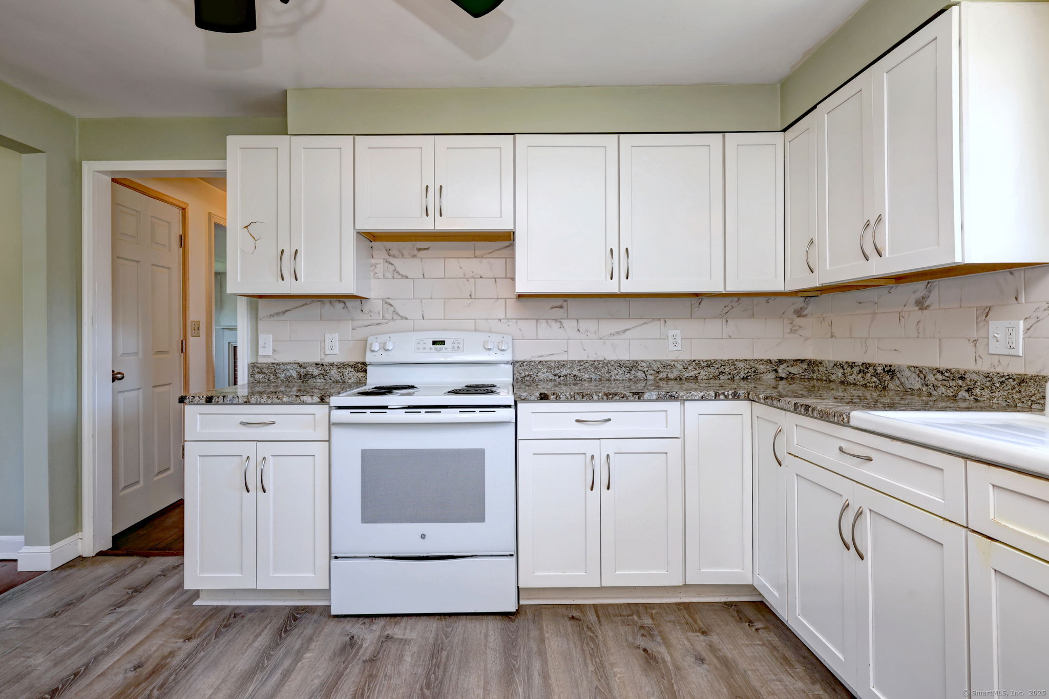 64 Flint, Trumbull, Connecticut 06611
