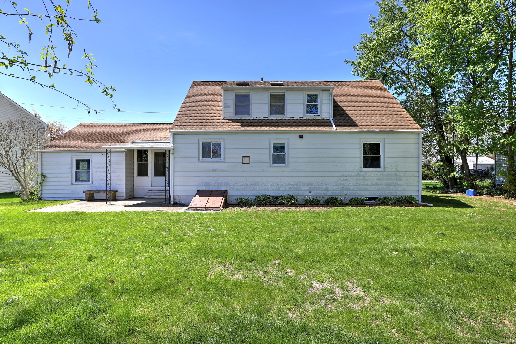 64 Flint, Trumbull, Connecticut 06611