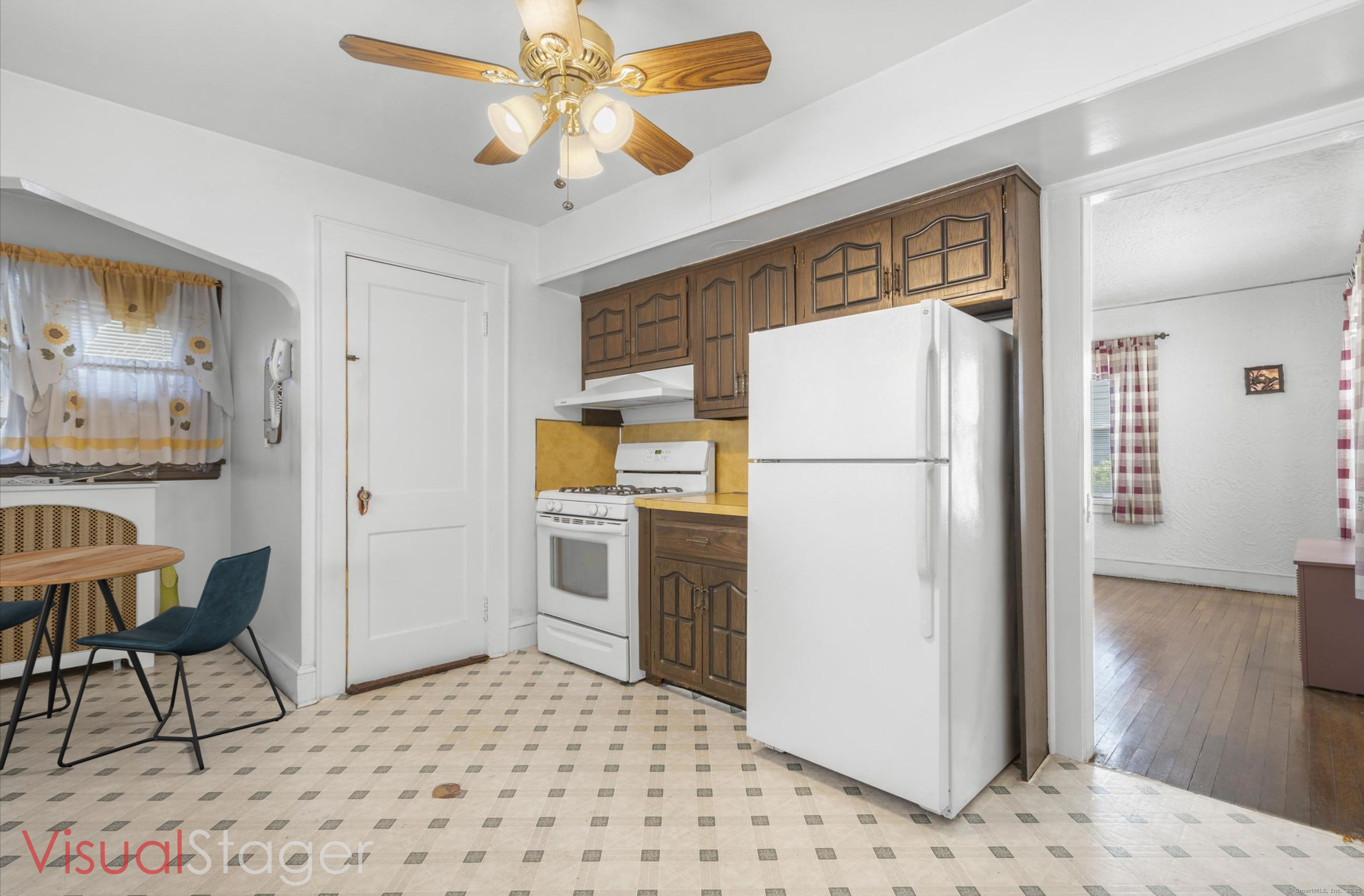 90 Culloden, Stamford, Connecticut 06902