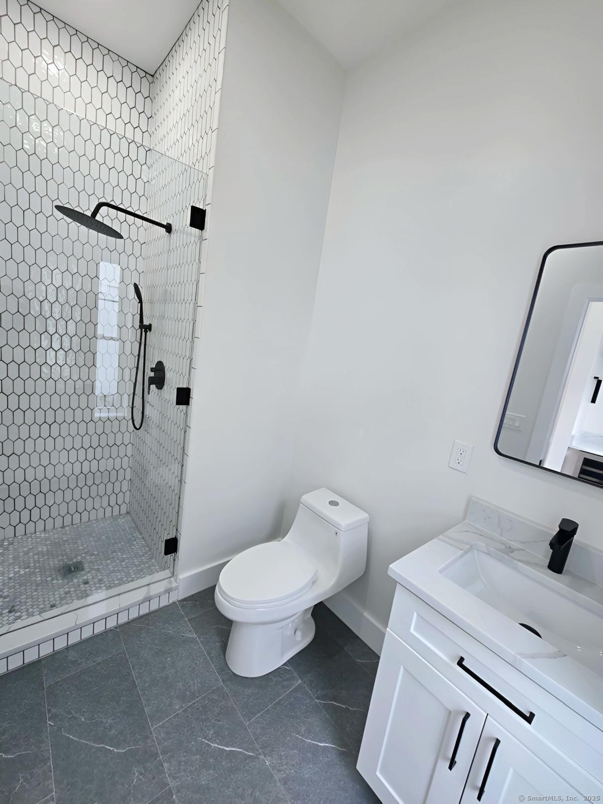 879 Riverside, Fairfield, Connecticut 06824