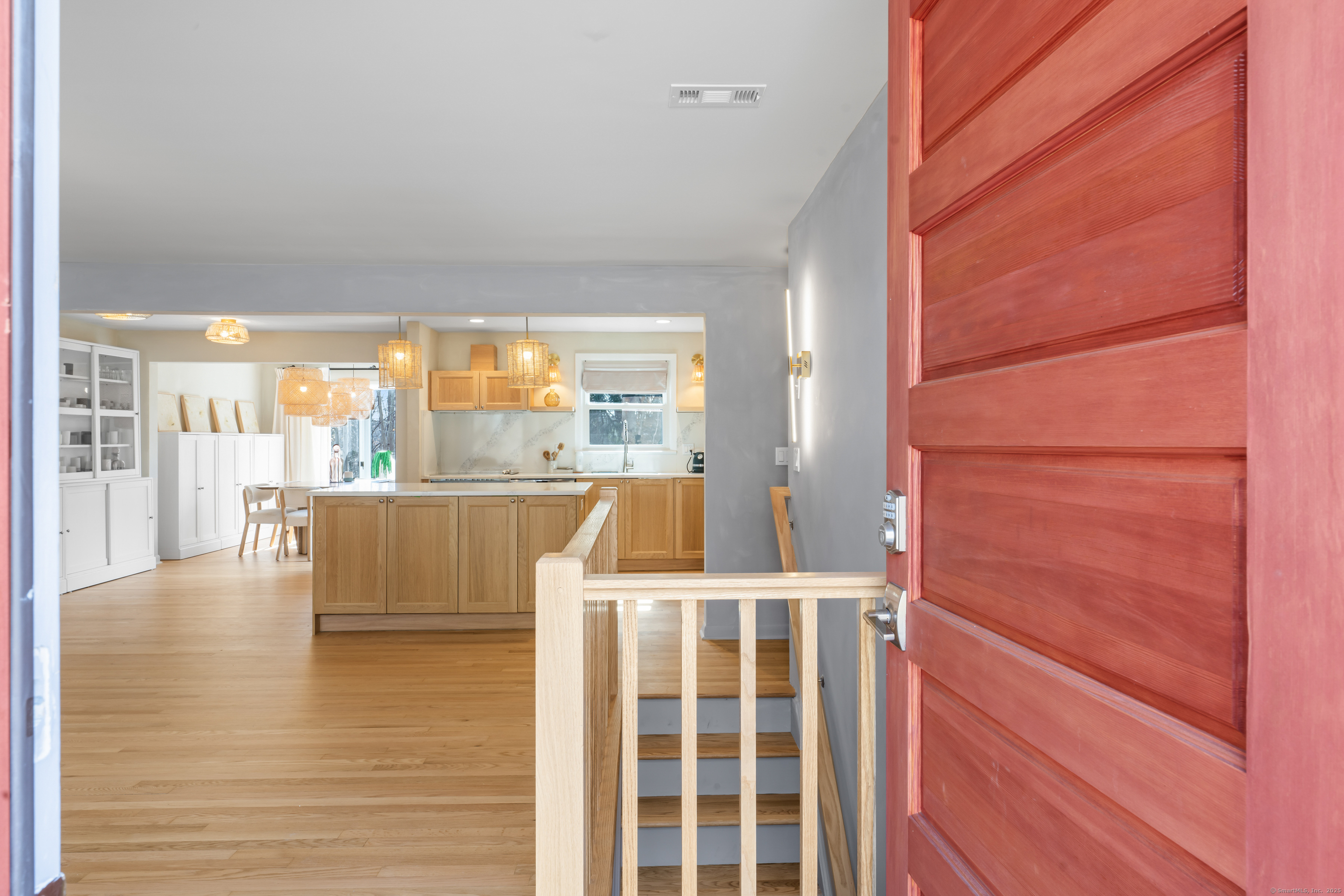 34 Anthony, New Canaan, Connecticut 06840