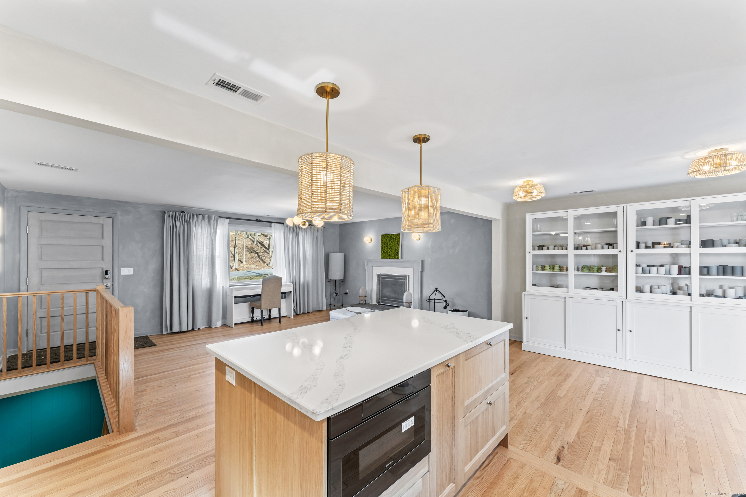 34 Anthony, New Canaan, Connecticut 06840