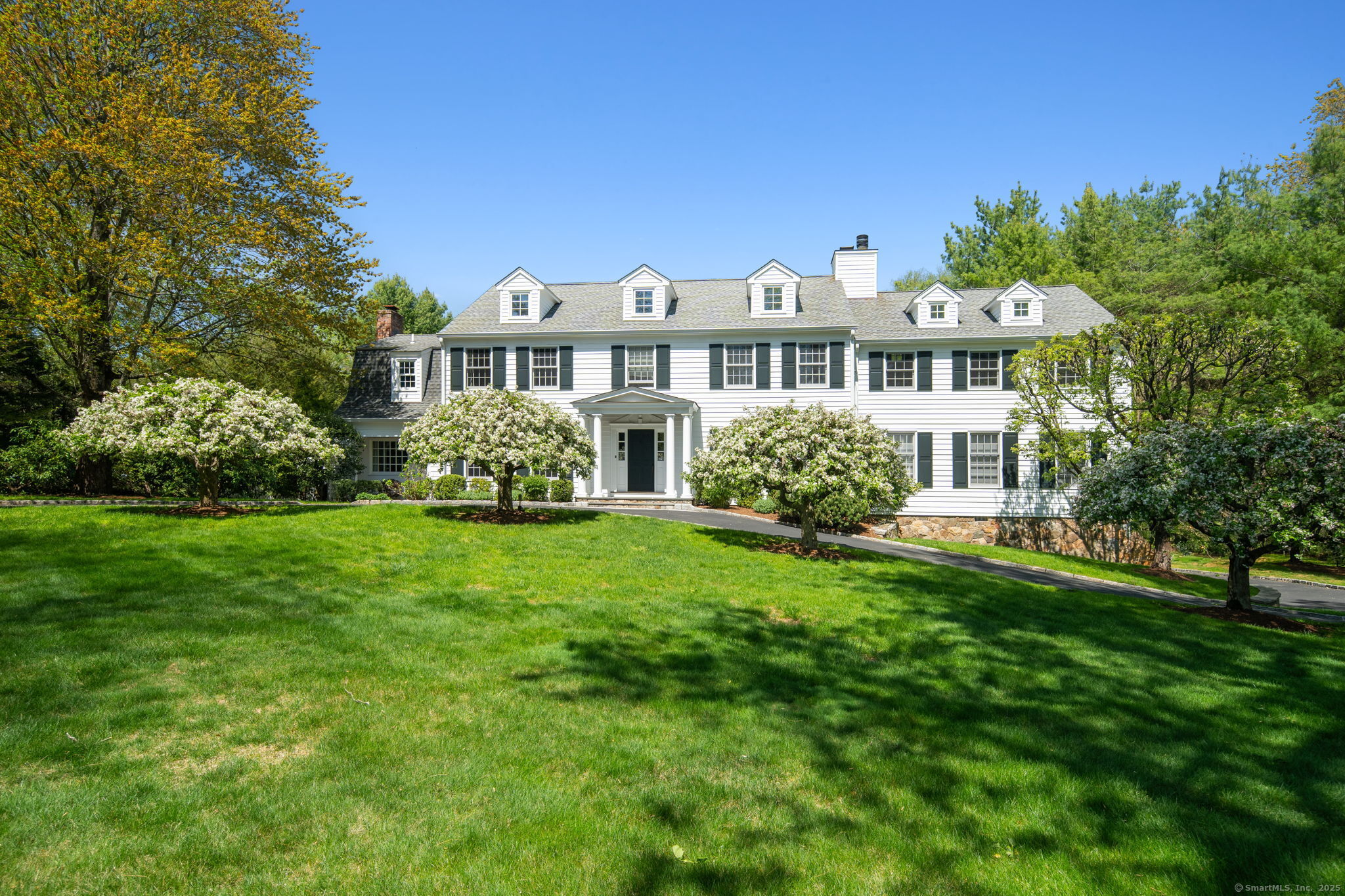 123 Talmadge Hill, New Canaan, Connecticut 06840