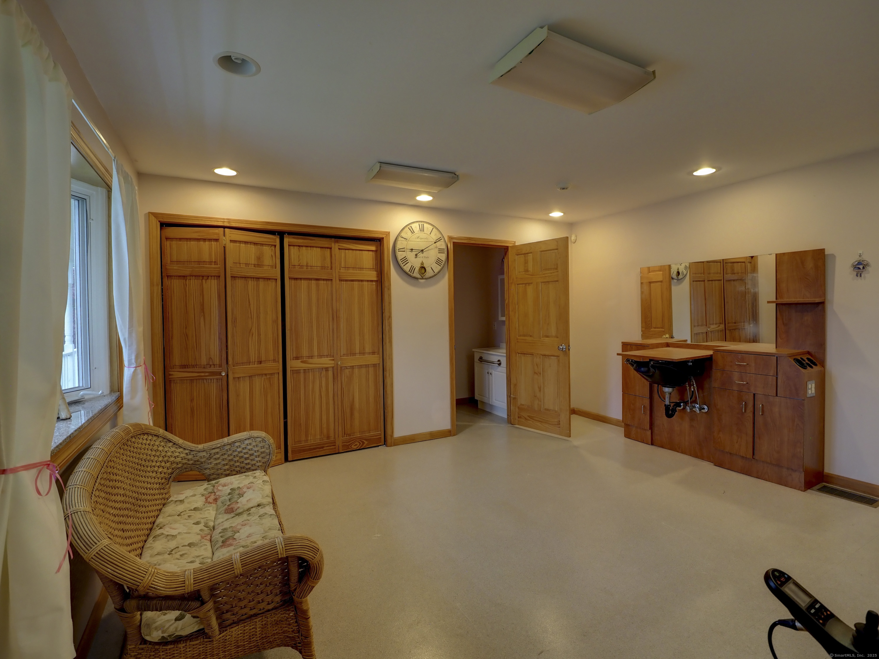 80 Simpson, Wallingford, Connecticut 06492