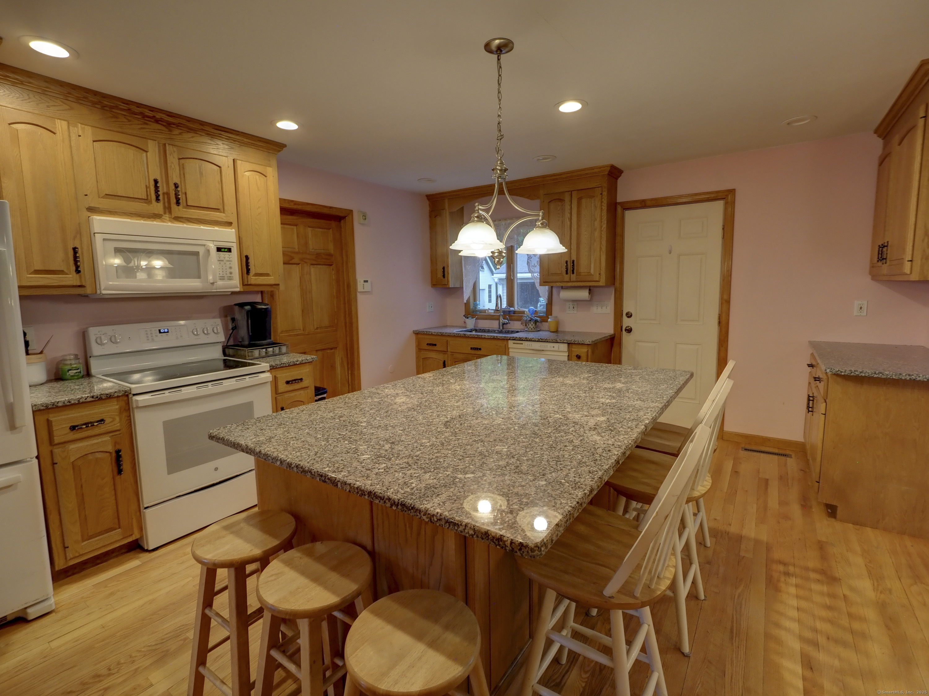80 Simpson, Wallingford, Connecticut 06492