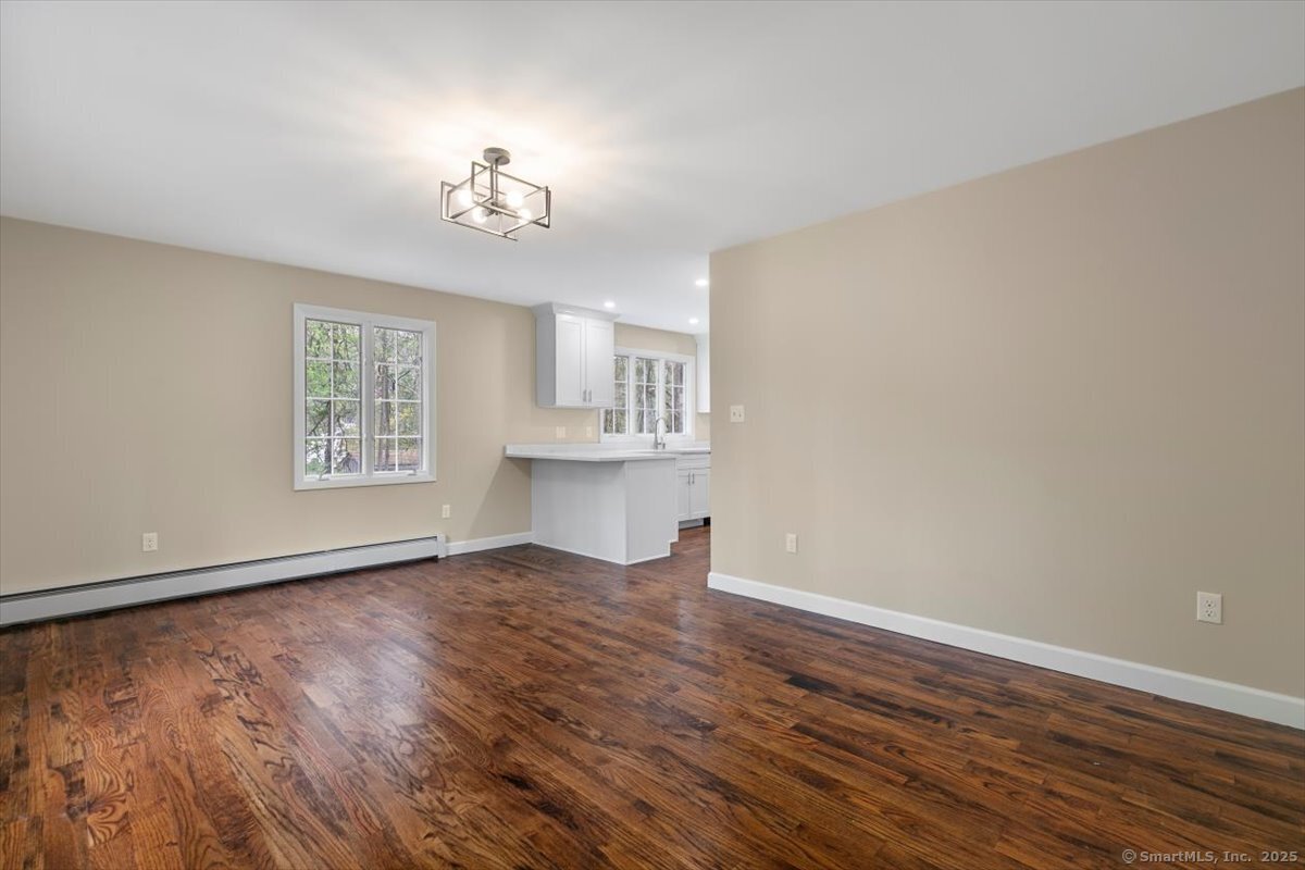 41 Cedarhurst, Milford, Connecticut 06461