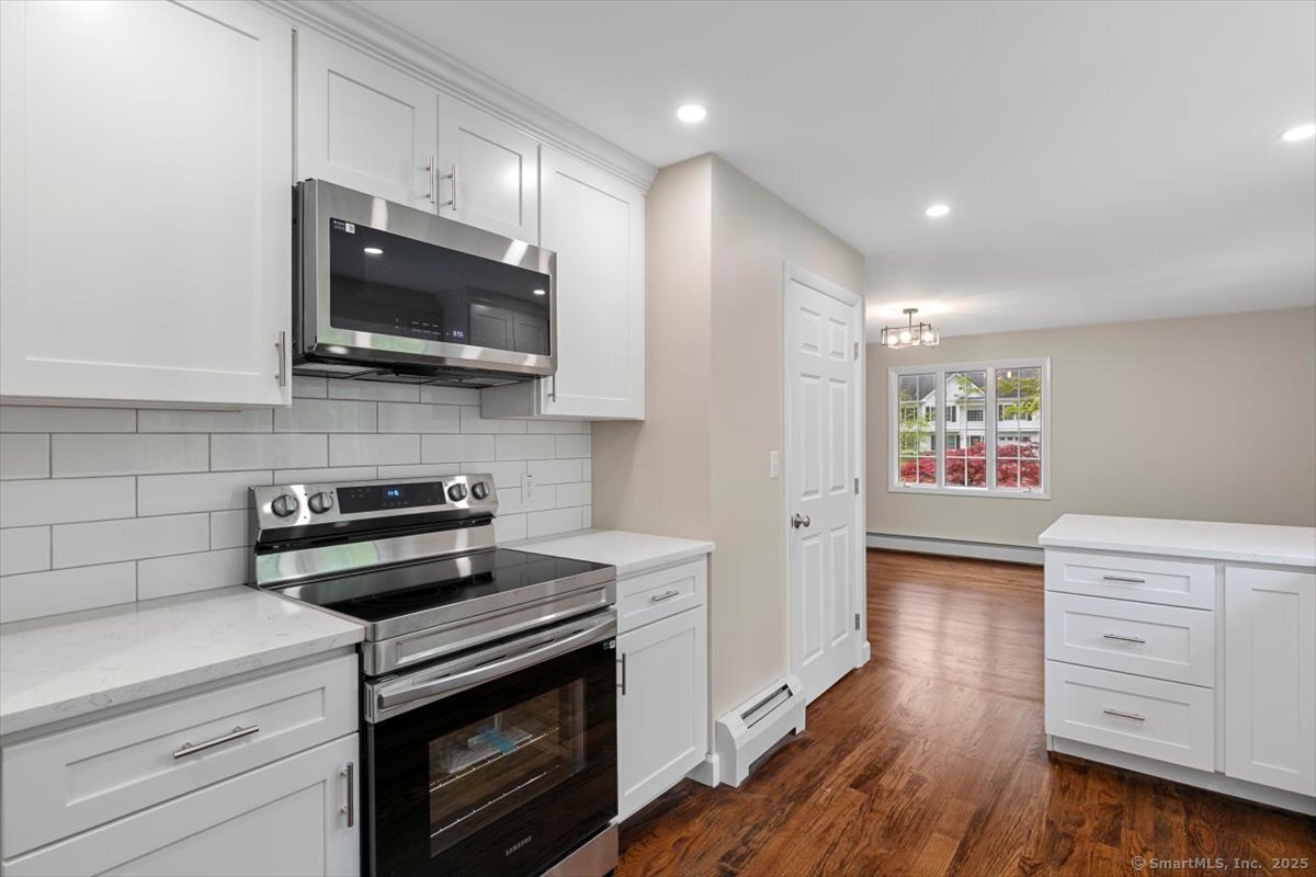 41 Cedarhurst, Milford, Connecticut 06461