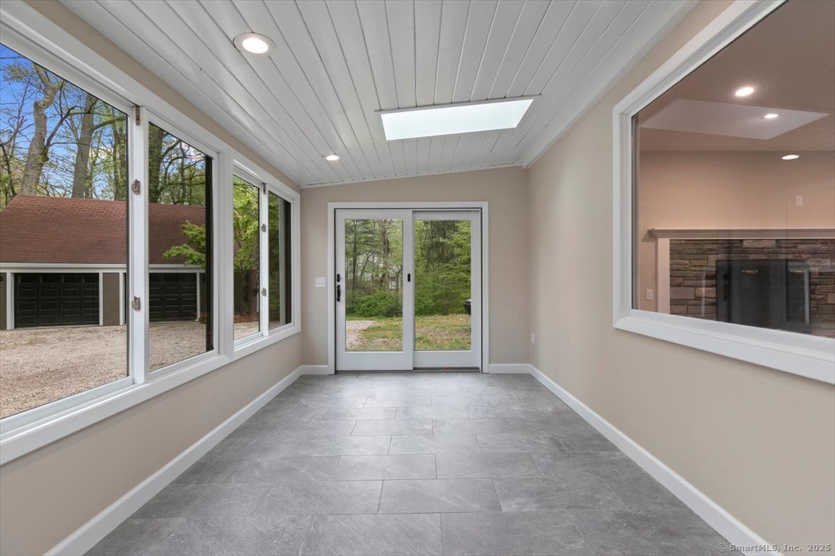 41 Cedarhurst, Milford, Connecticut 06461