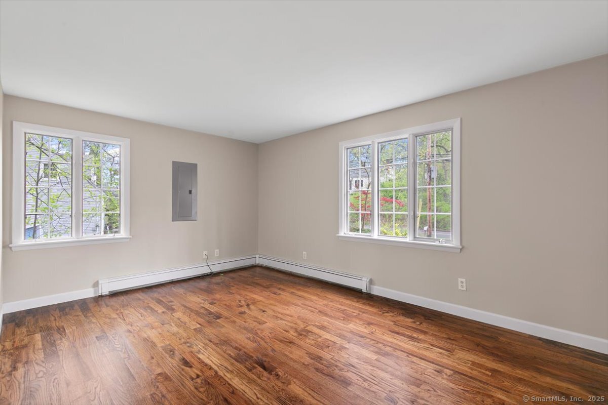 41 Cedarhurst, Milford, Connecticut 06461