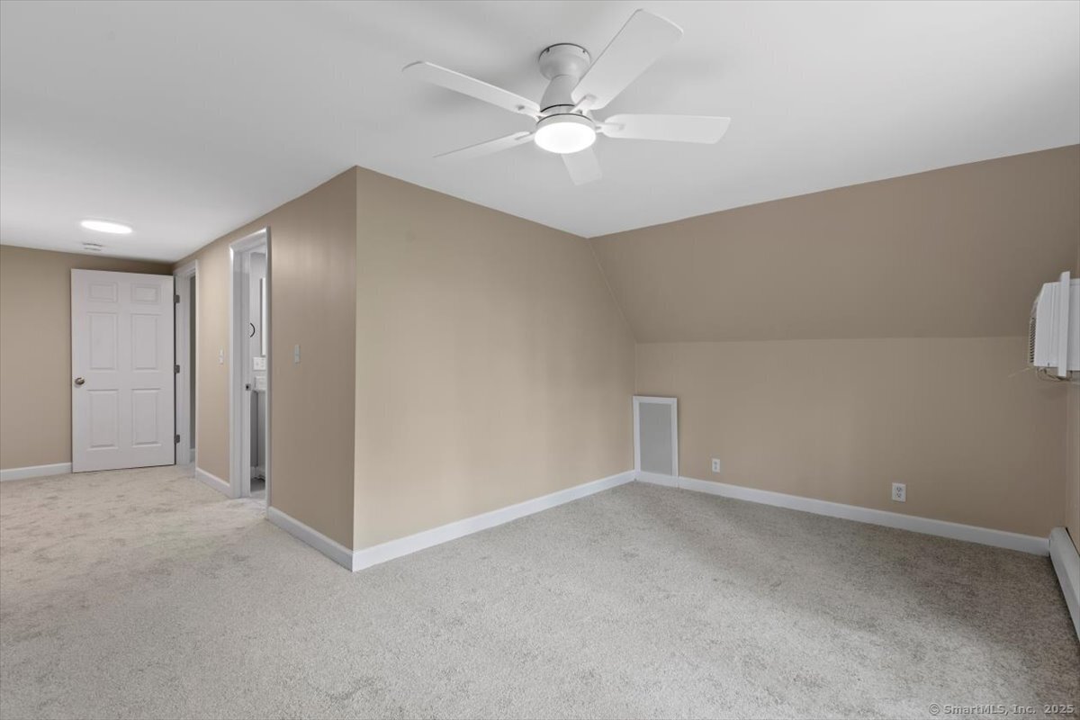 41 Cedarhurst, Milford, Connecticut 06461