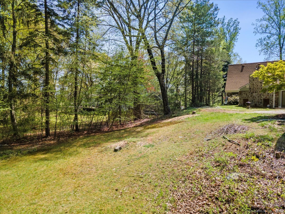 41 Cedarhurst, Milford, Connecticut 06461