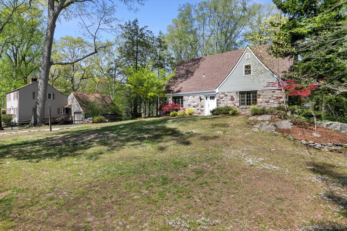 41 Cedarhurst, Milford, Connecticut 06461