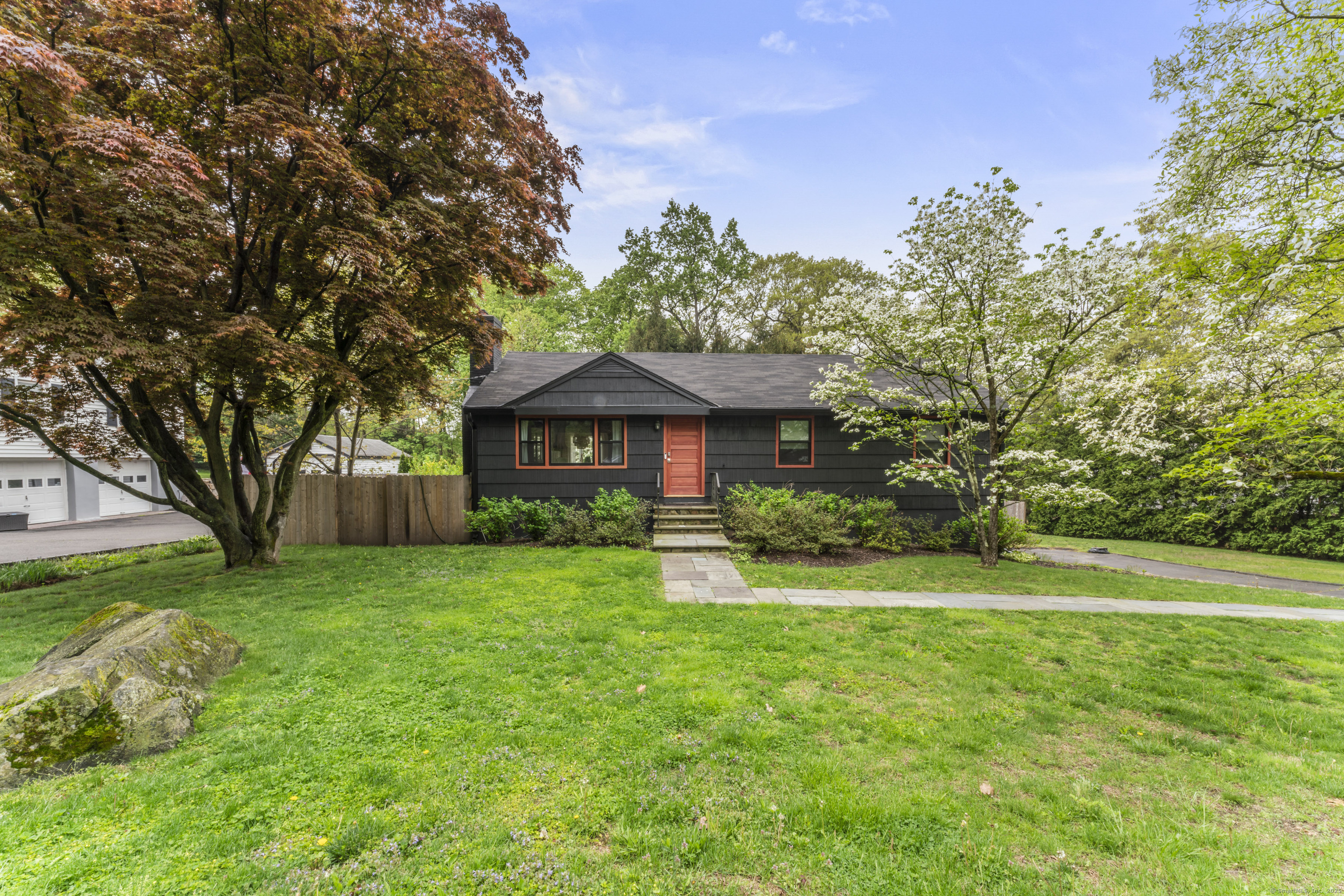 34 Anthony, New Canaan, Connecticut 06840