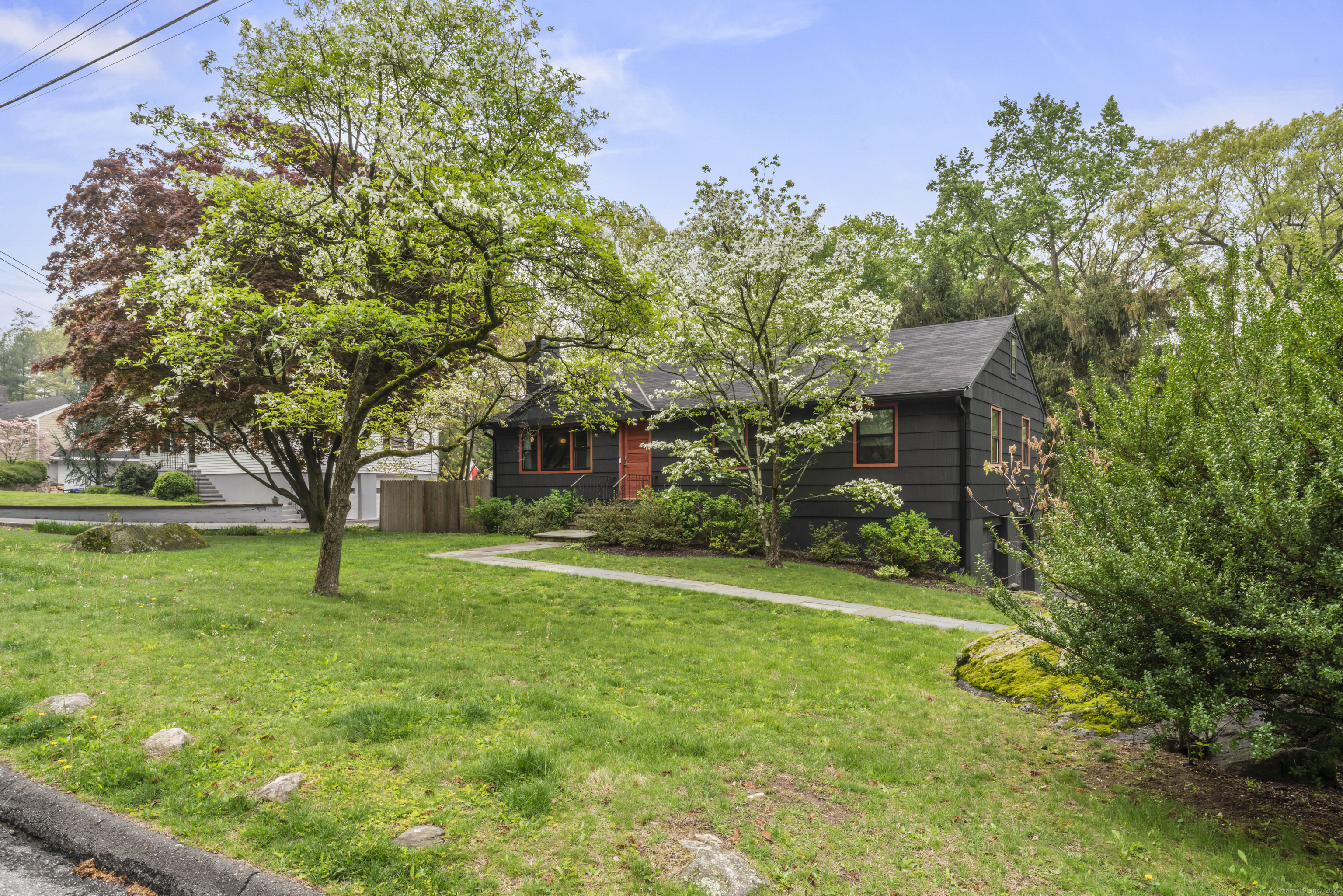 34 Anthony, New Canaan, Connecticut 06840