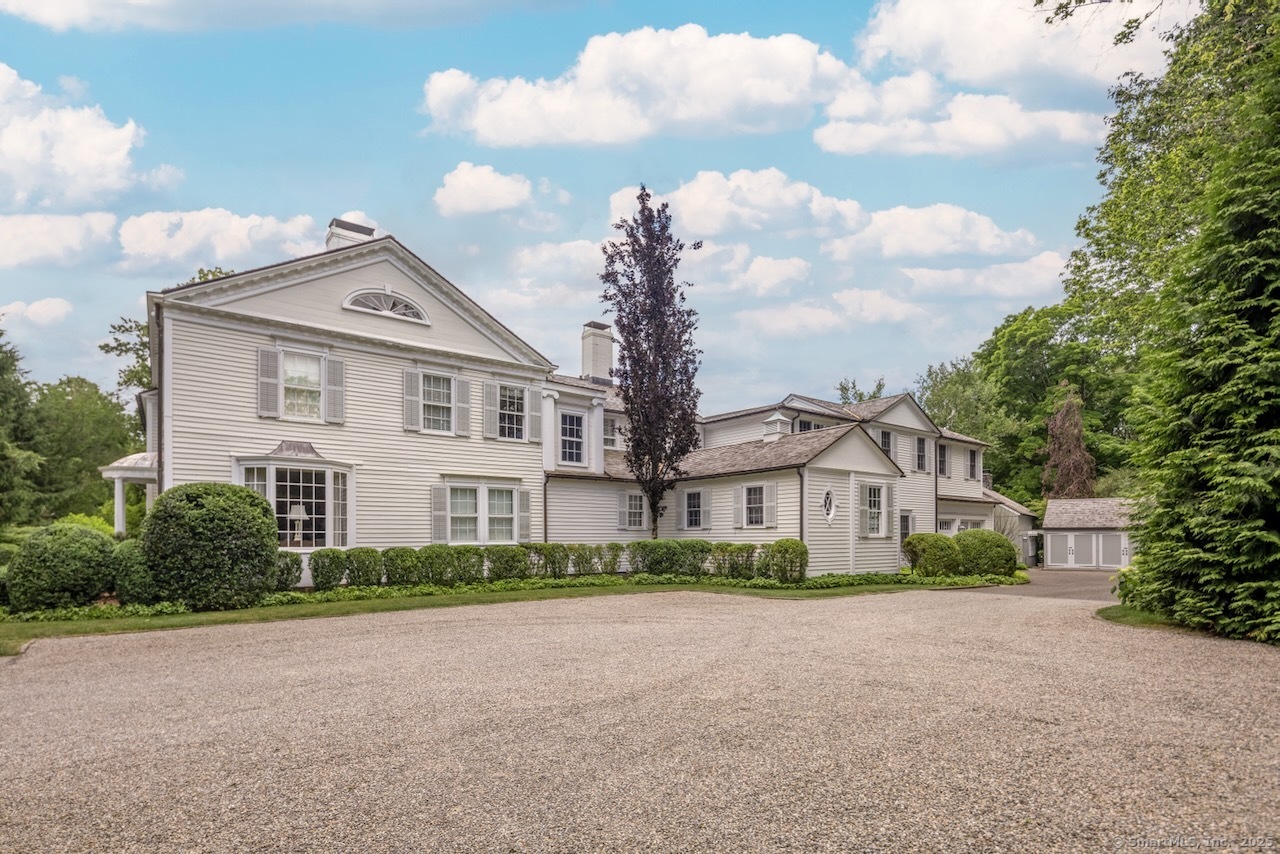 3113 Bronson, Fairfield, Connecticut 06824