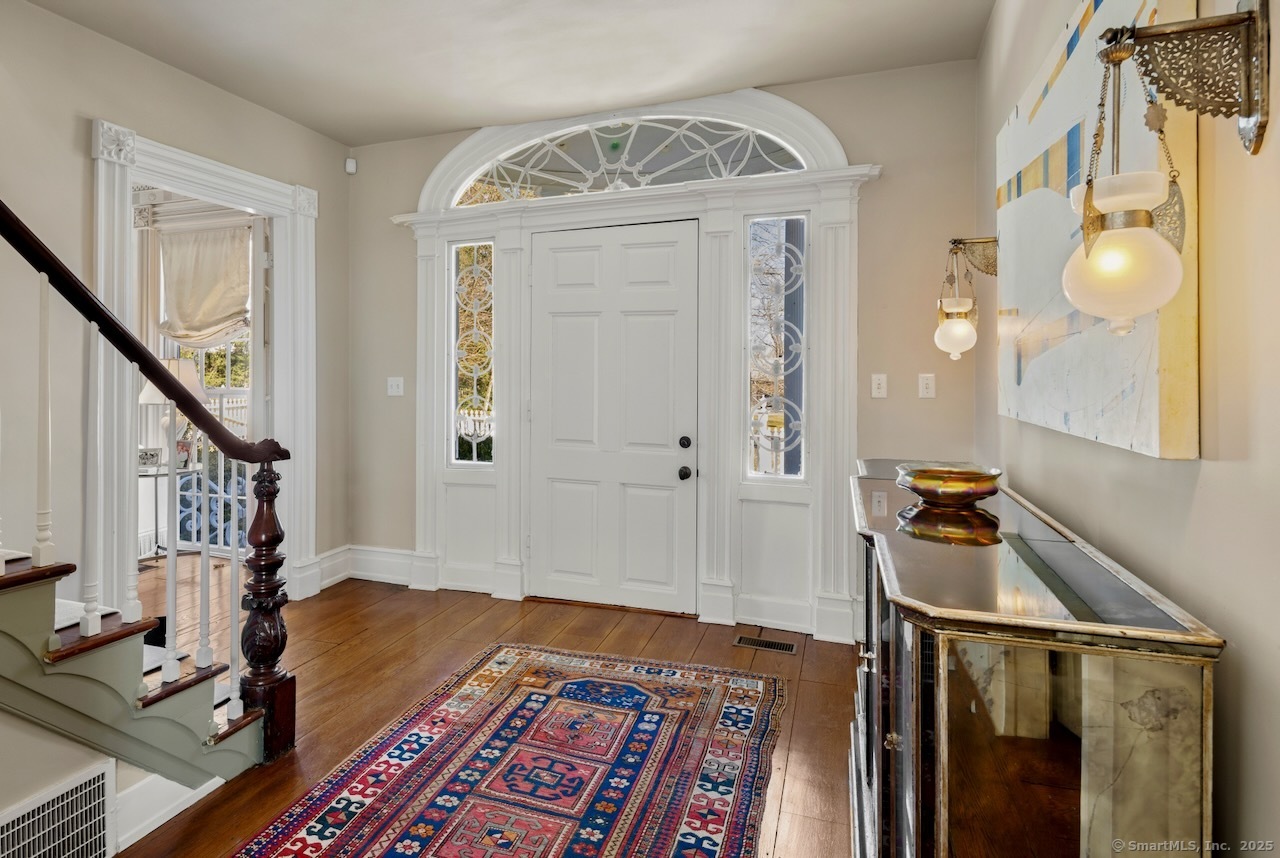 3113 Bronson, Fairfield, Connecticut 06824