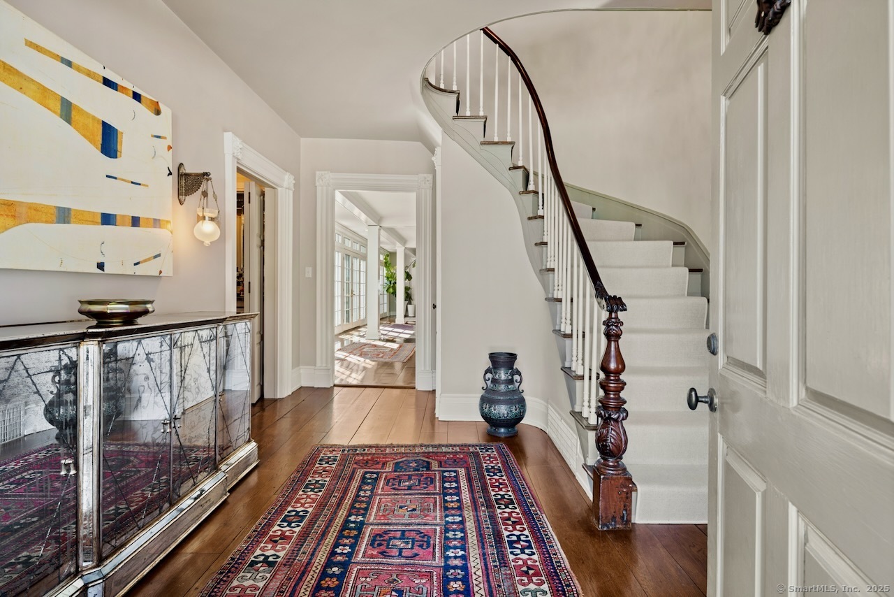 3113 Bronson, Fairfield, Connecticut 06824
