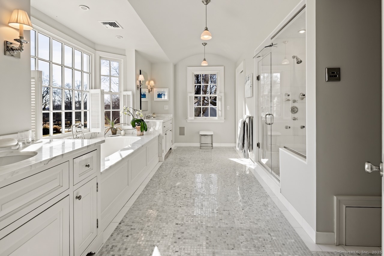3113 Bronson, Fairfield, Connecticut 06824