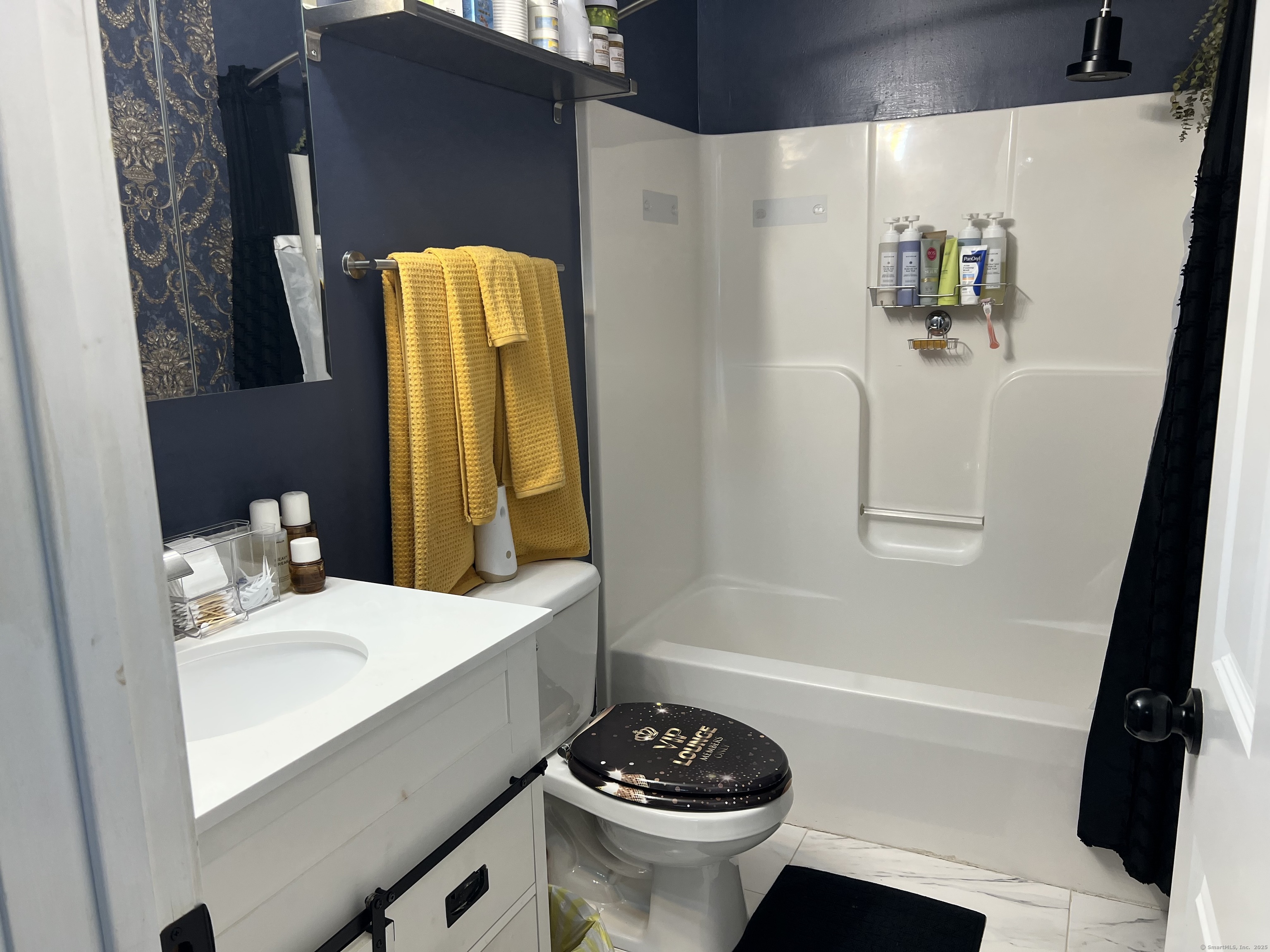 135 Bucks Hill, Waterbury, Connecticut 06704
