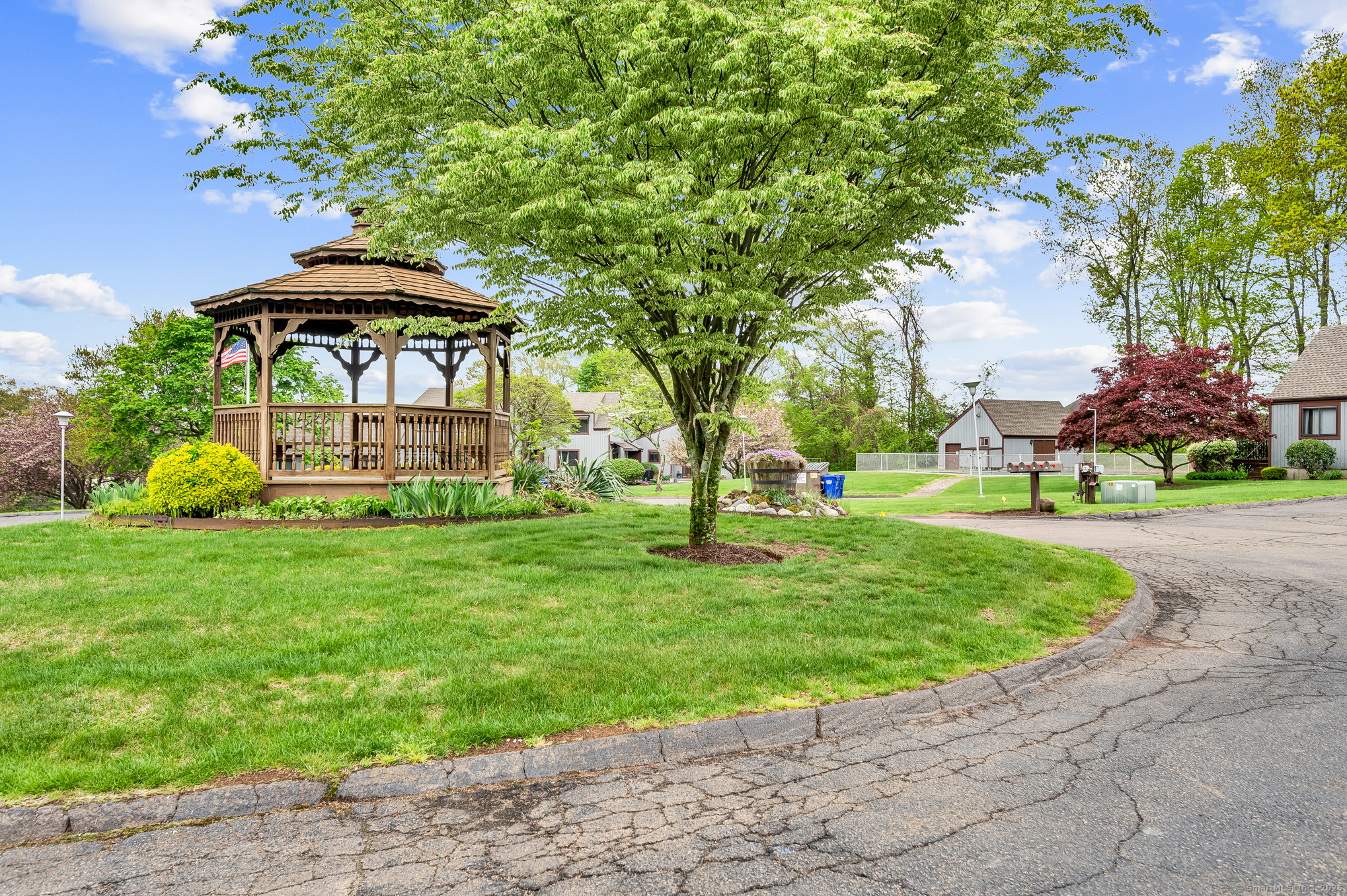 17 Shepard Hill, Hamden, Connecticut 06514