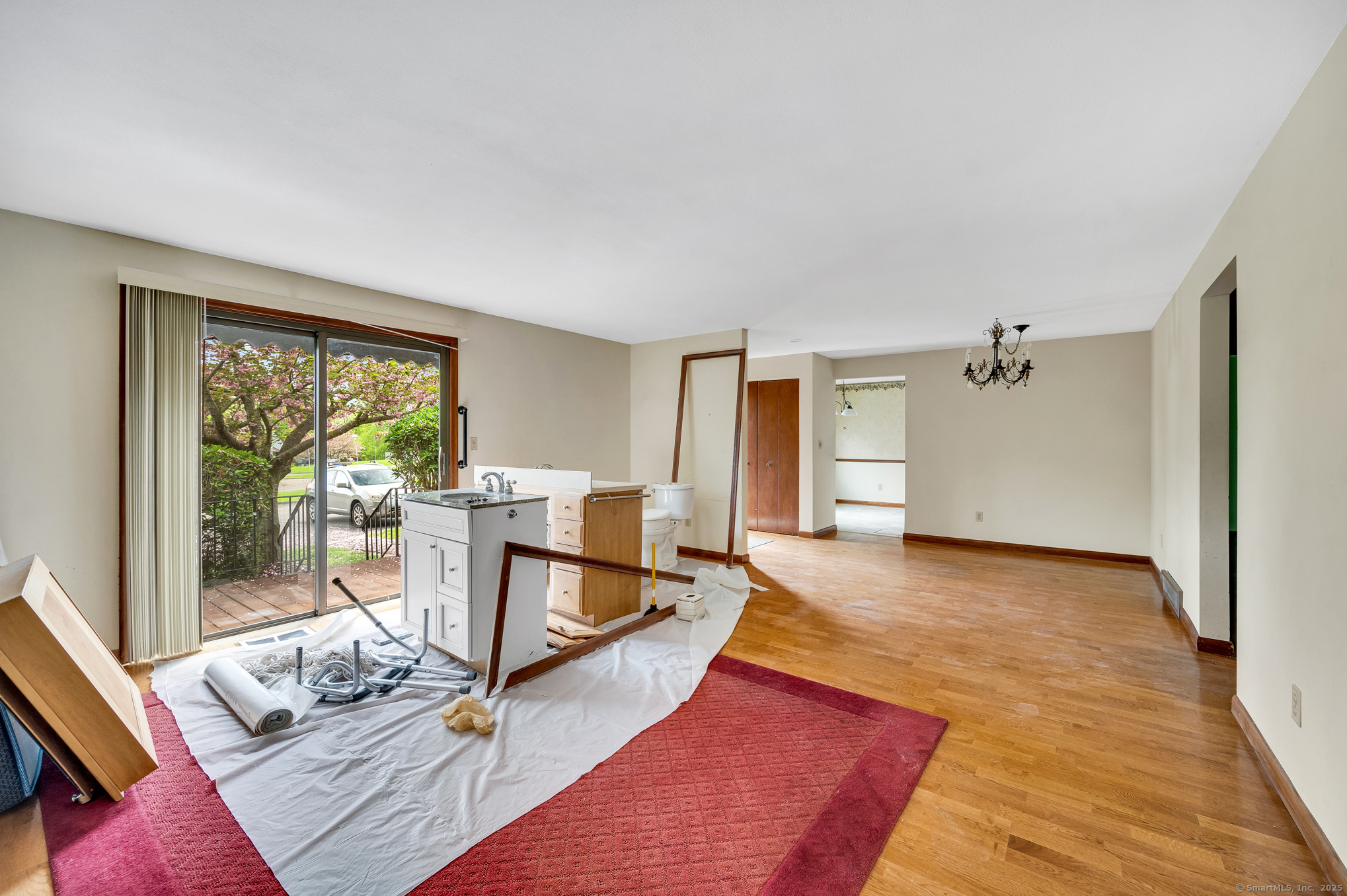 17 Shepard Hill, Hamden, Connecticut 06514