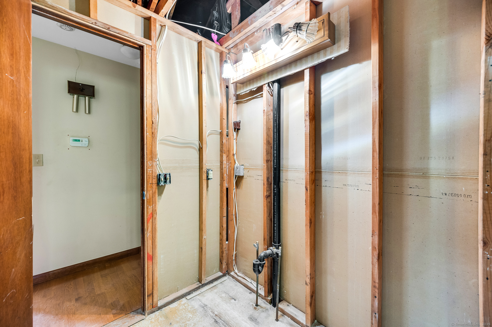 17 Shepard Hill, Hamden, Connecticut 06514