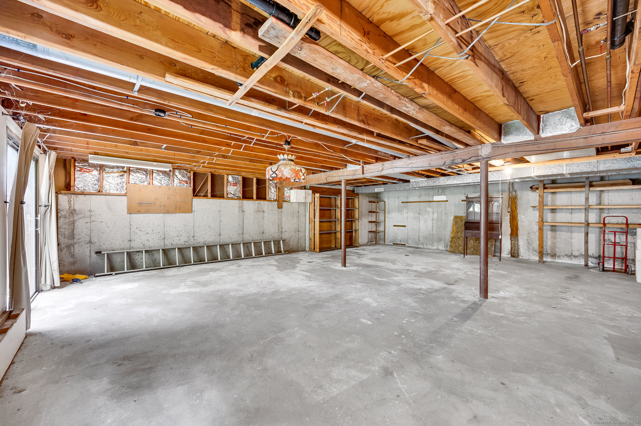 17 Shepard Hill, Hamden, Connecticut 06514