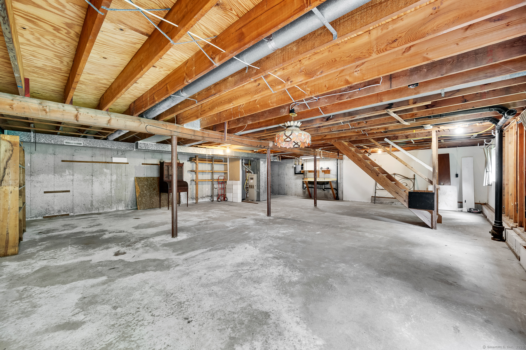 17 Shepard Hill, Hamden, Connecticut 06514