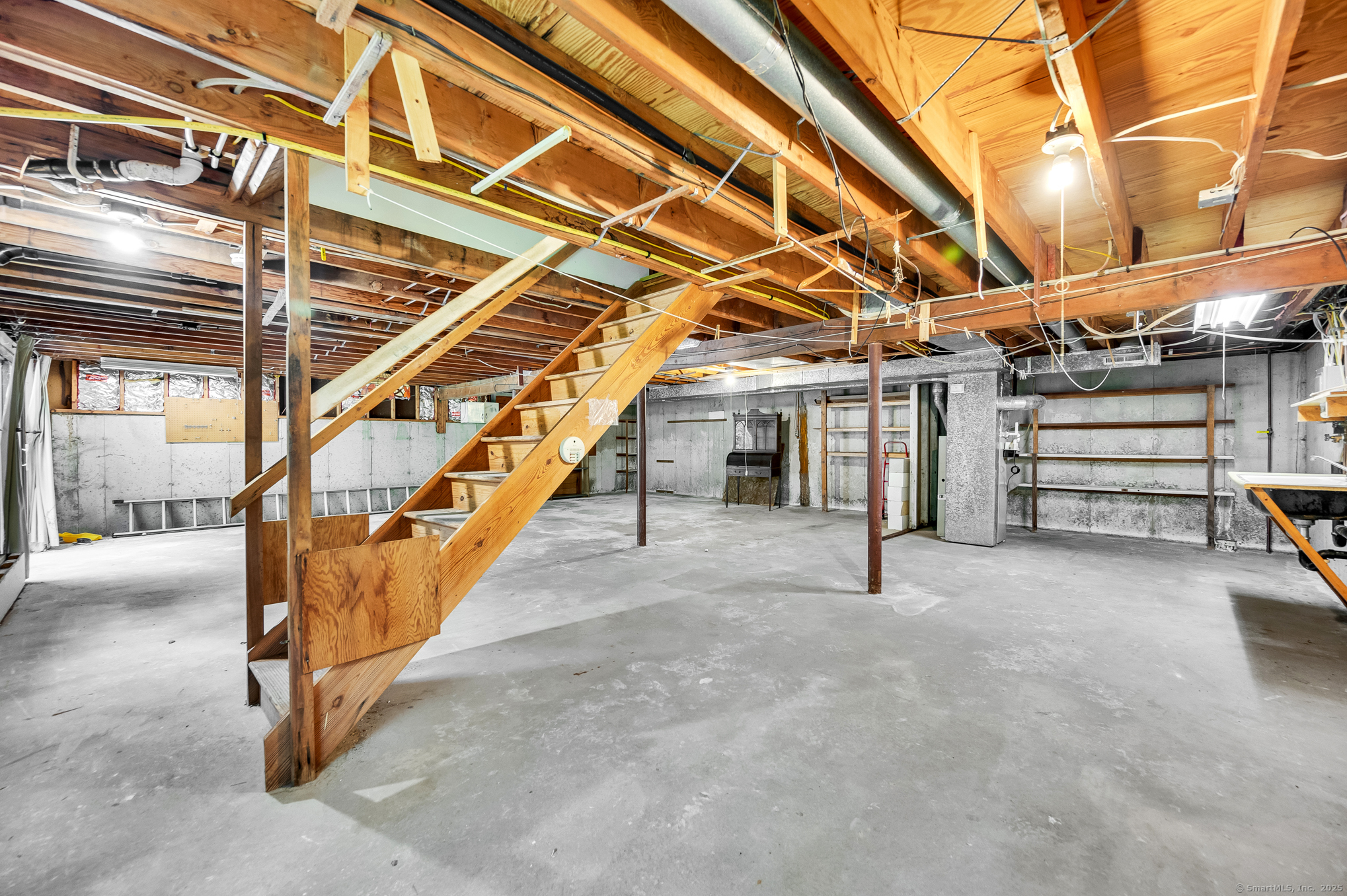 17 Shepard Hill, Hamden, Connecticut 06514