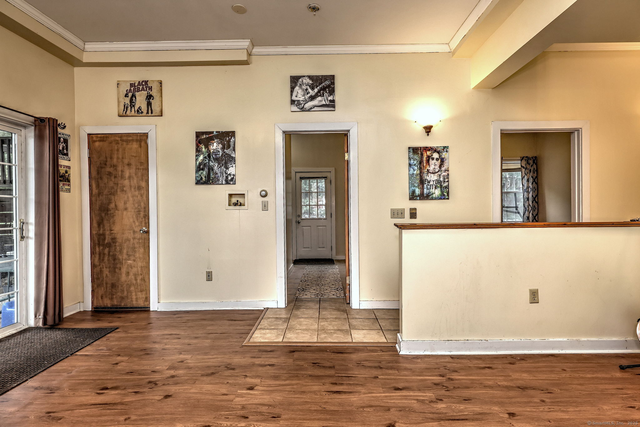104 South, Morris, Connecticut 06763