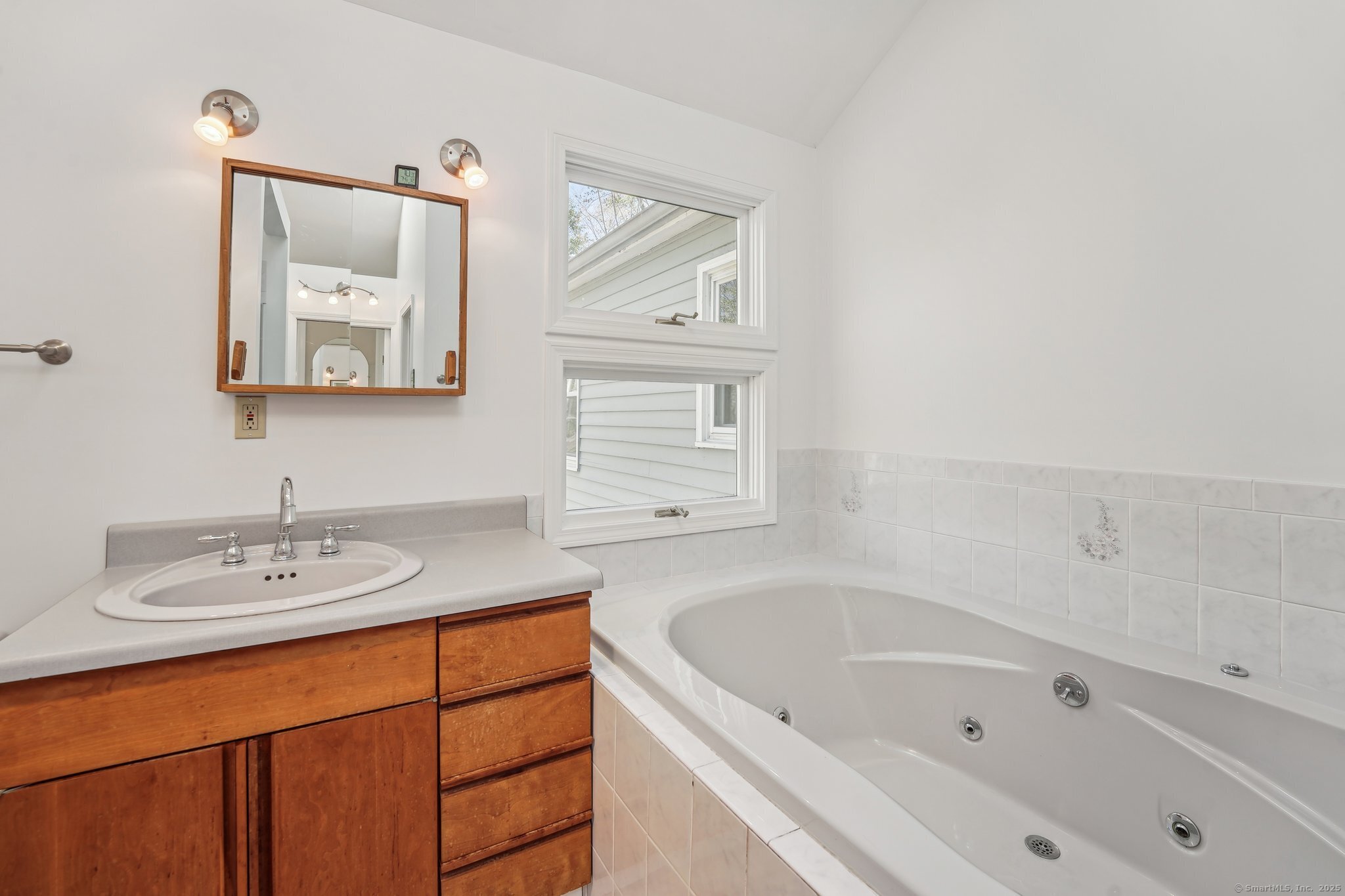 504 Northwood, Guilford, Connecticut 06437