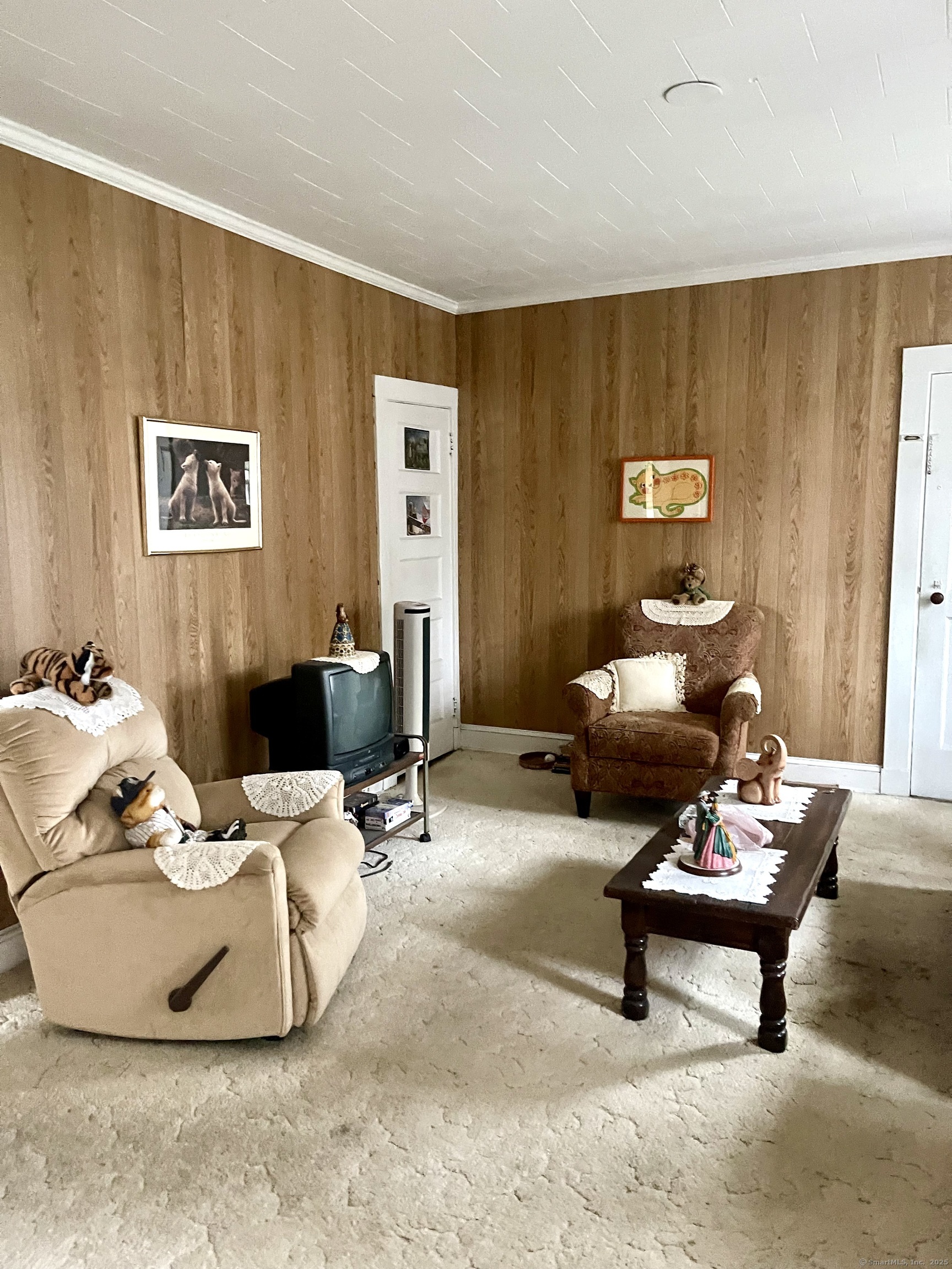 26 Rowsley, Bridgeport, Connecticut 06605