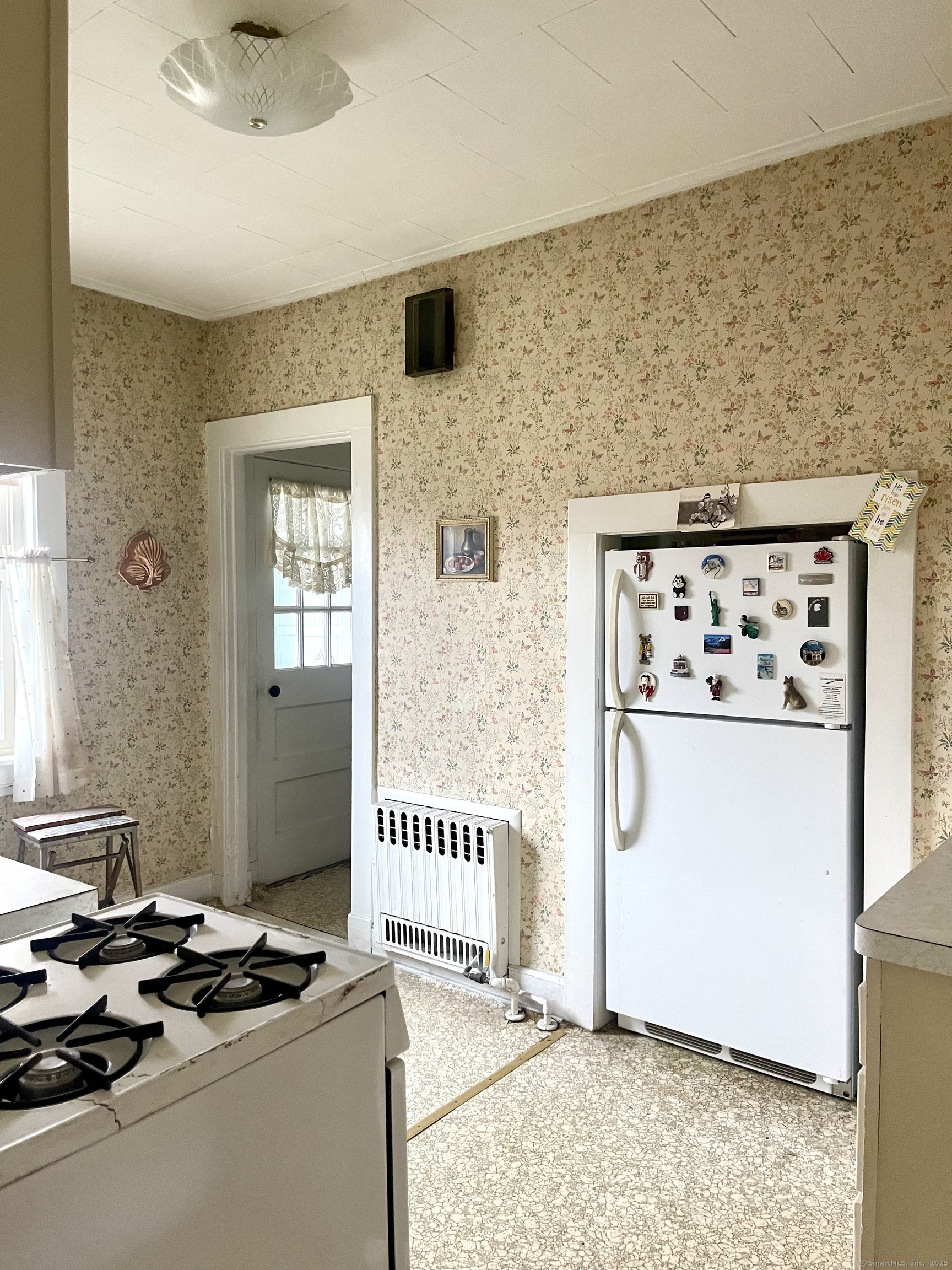 26 Rowsley, Bridgeport, Connecticut 06605