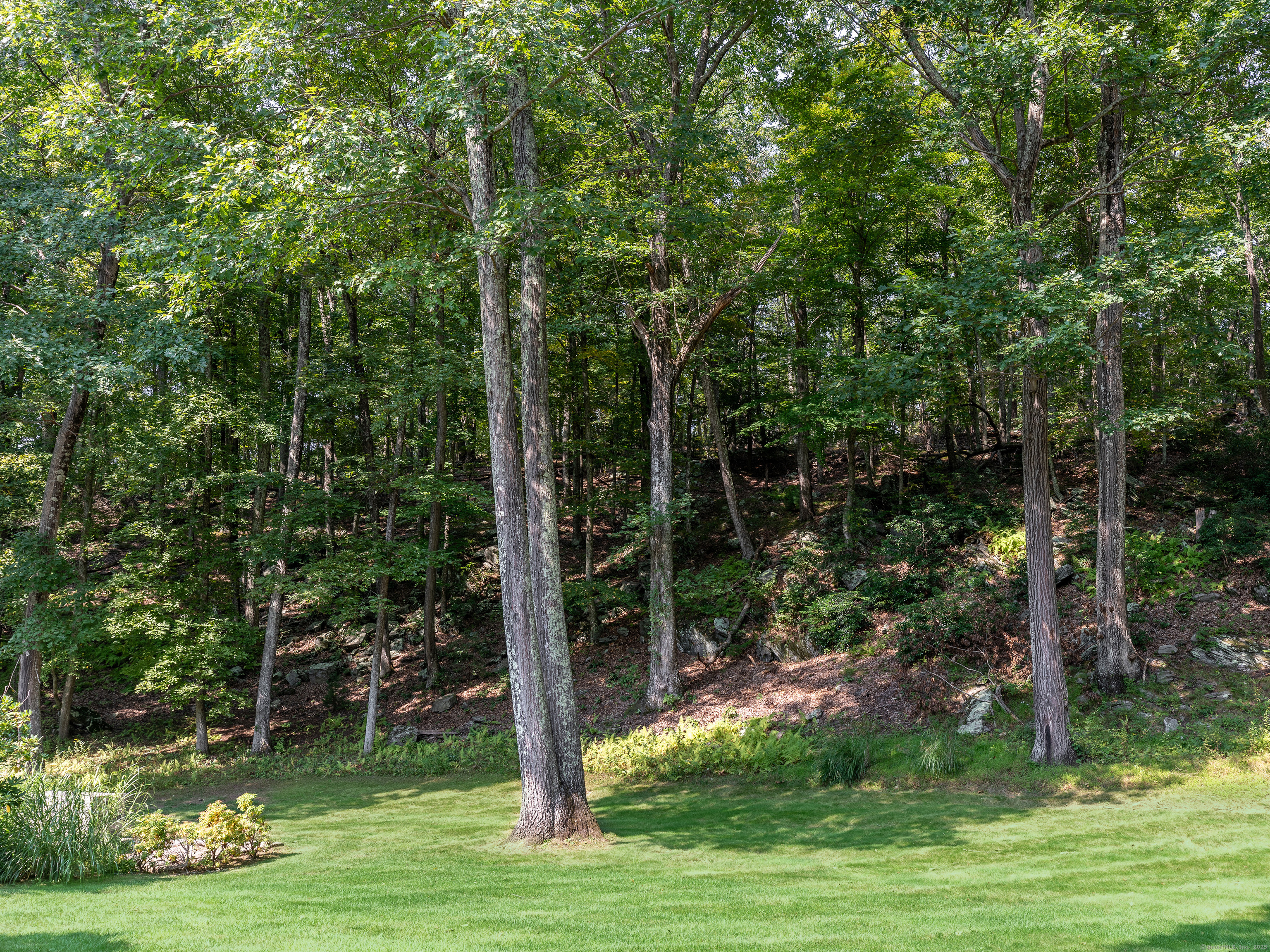 16 Sentry Hill, Roxbury, Connecticut 06783
