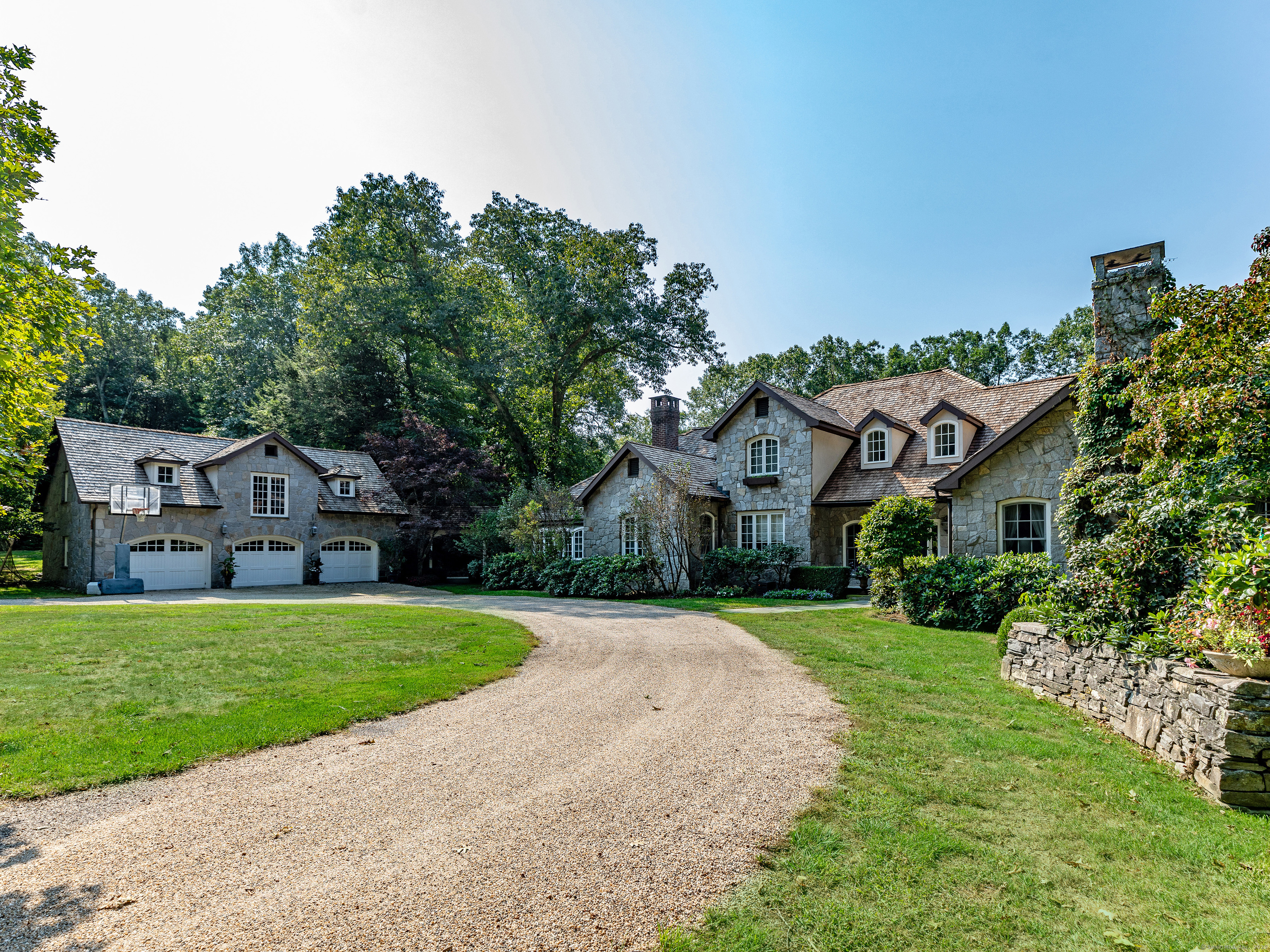 16 Sentry Hill, Roxbury, Connecticut 06783