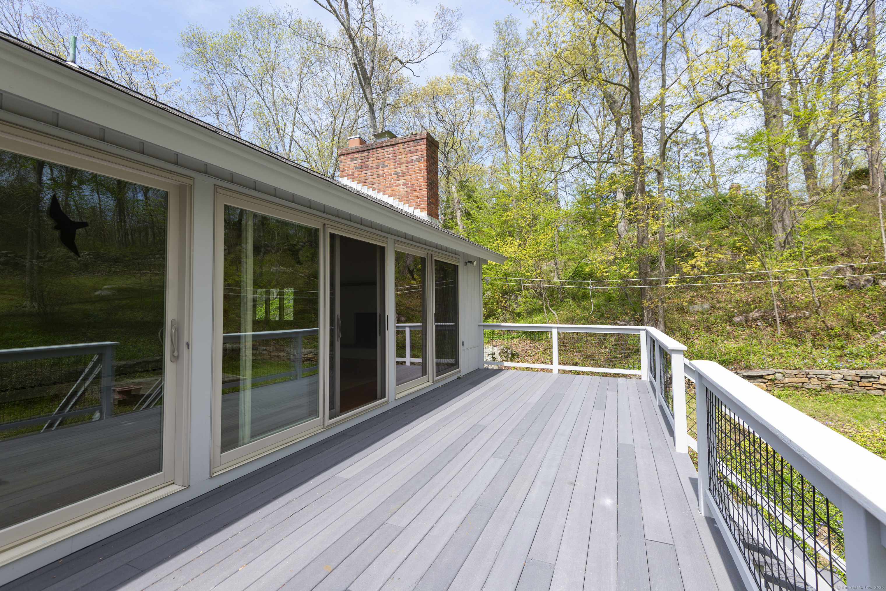 102 Colonial, Guilford, Connecticut 06437