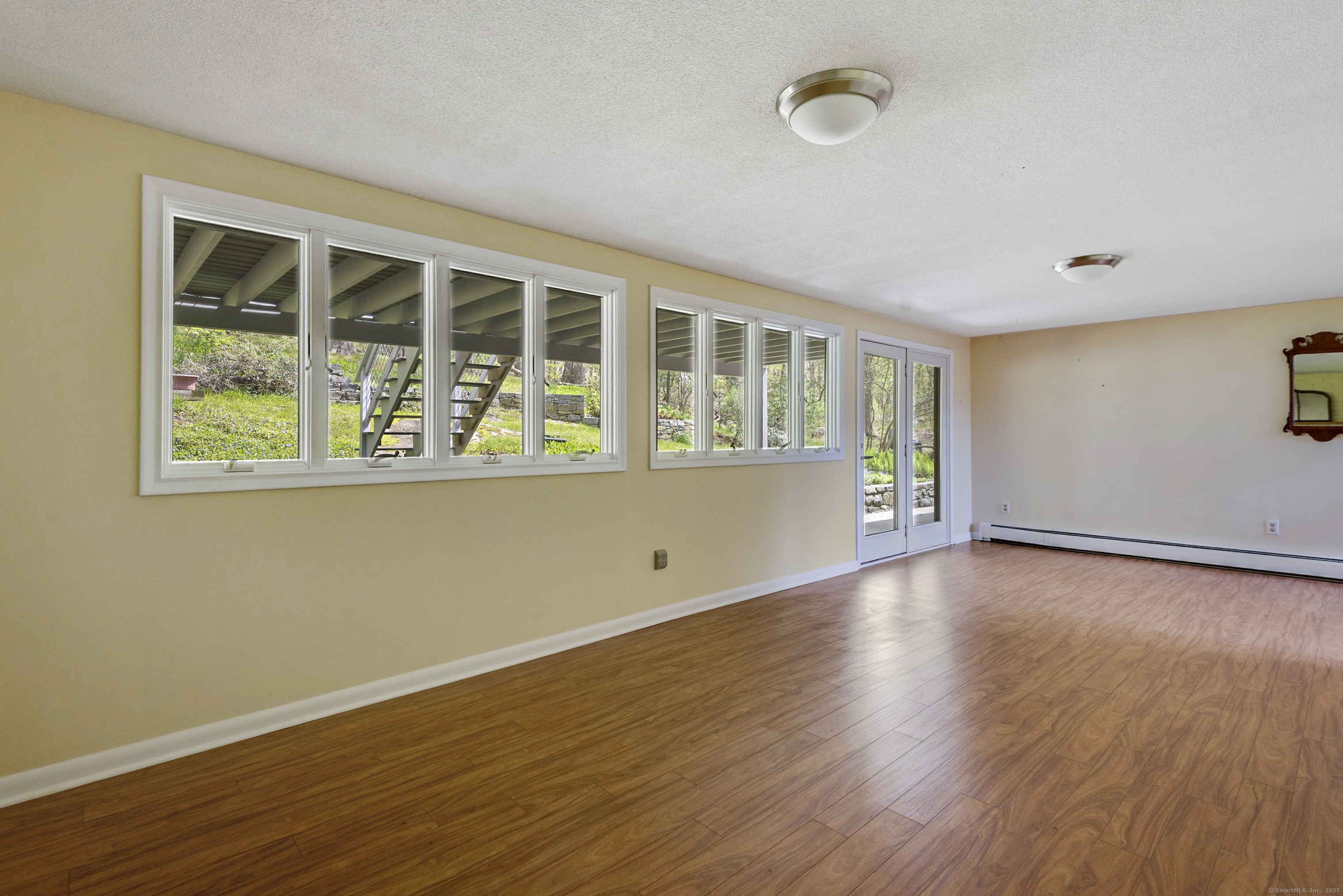 102 Colonial, Guilford, Connecticut 06437