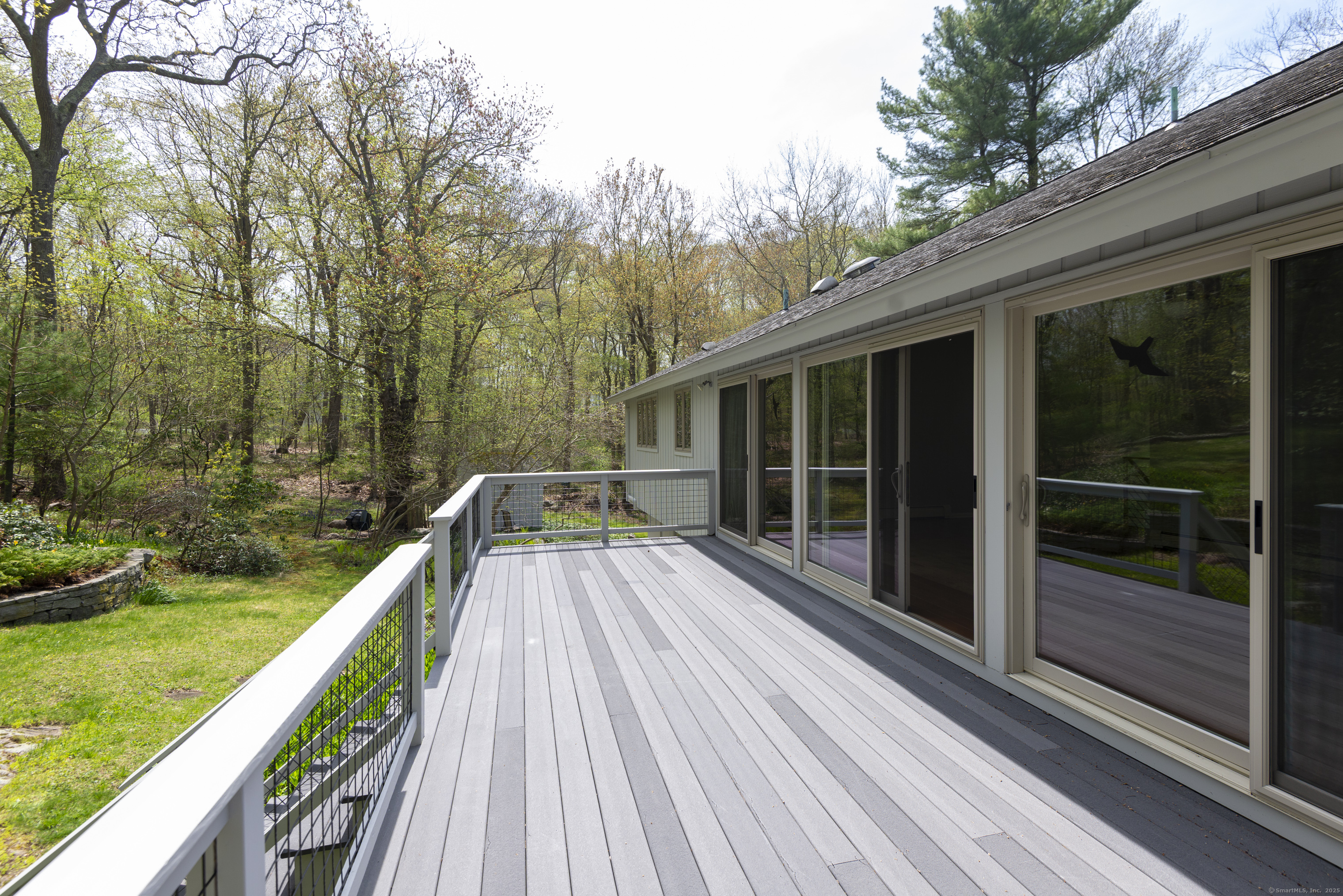 102 Colonial, Guilford, Connecticut 06437
