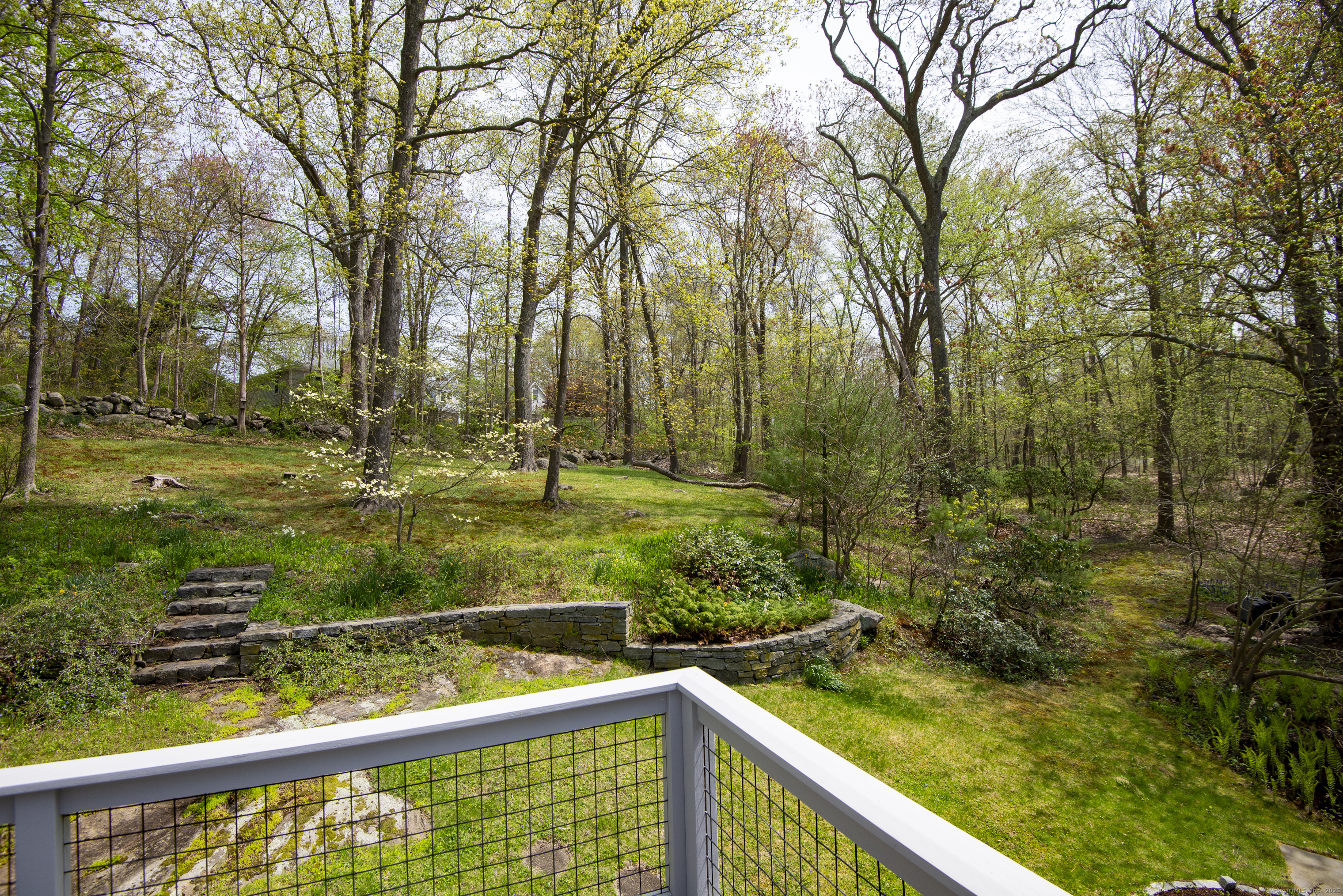 102 Colonial, Guilford, Connecticut 06437
