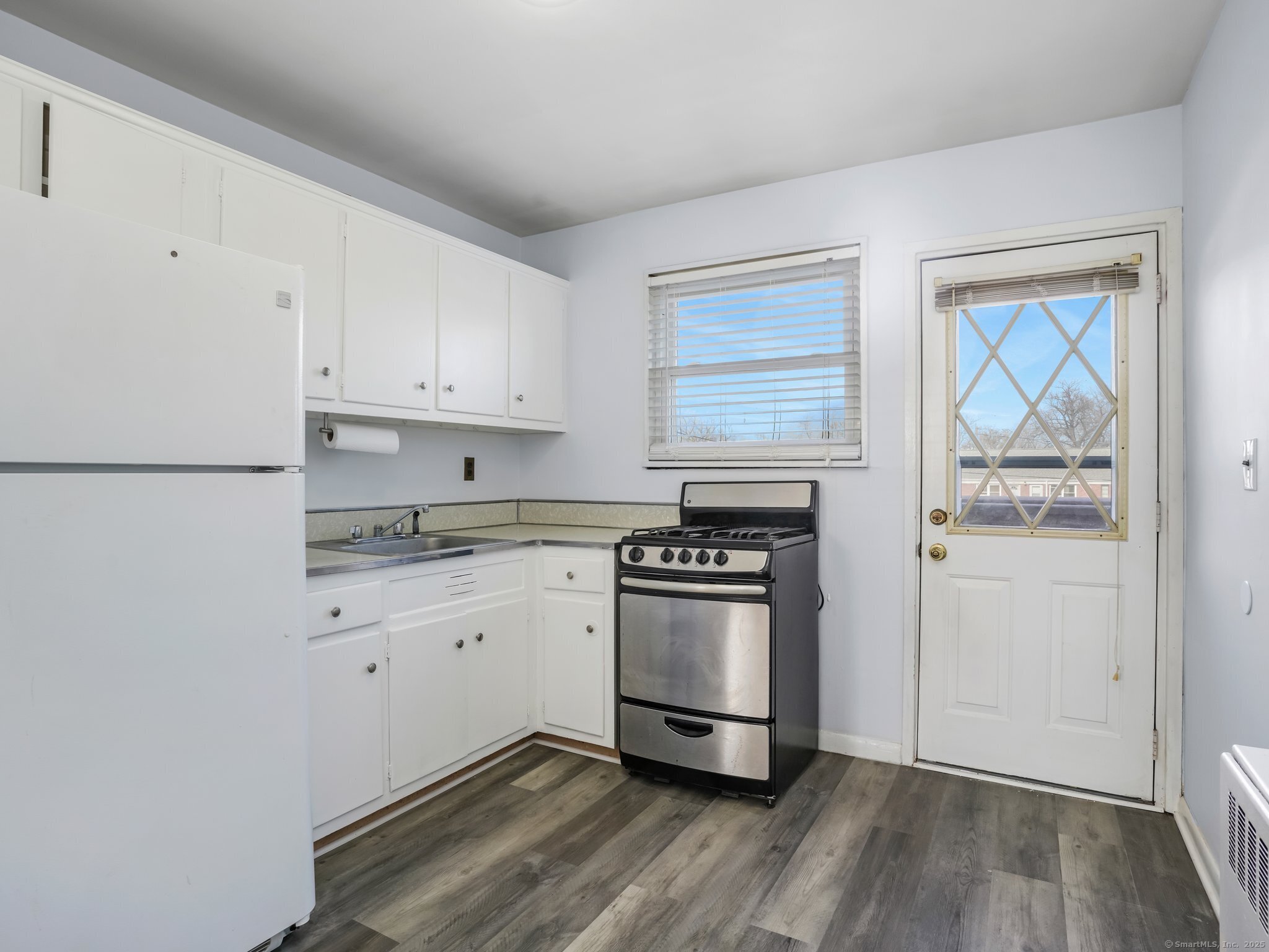 36 Courtland Avenue, Stamford, Connecticut 06902